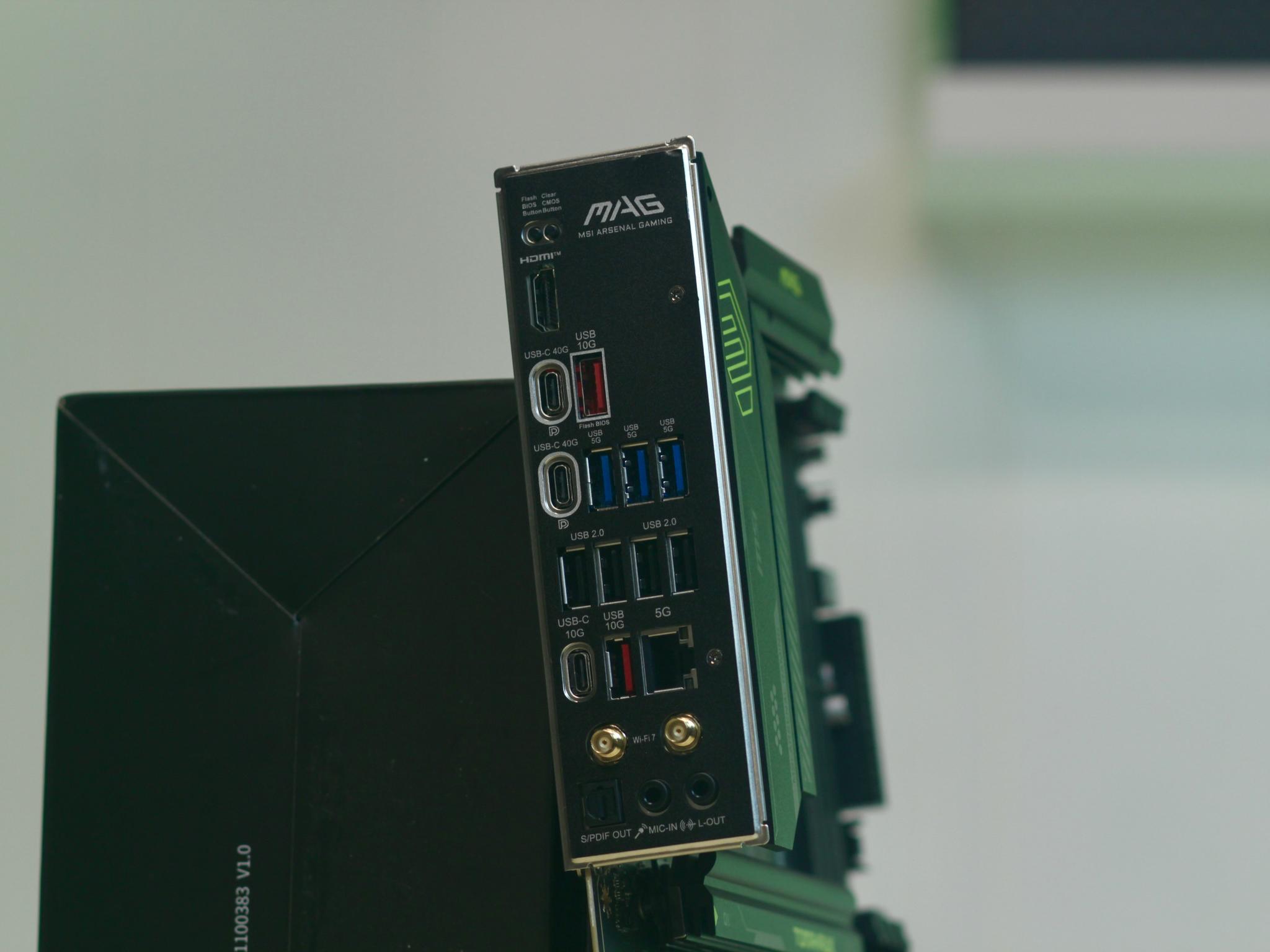 MSI MAG X870 TOMAHAWK WIFI