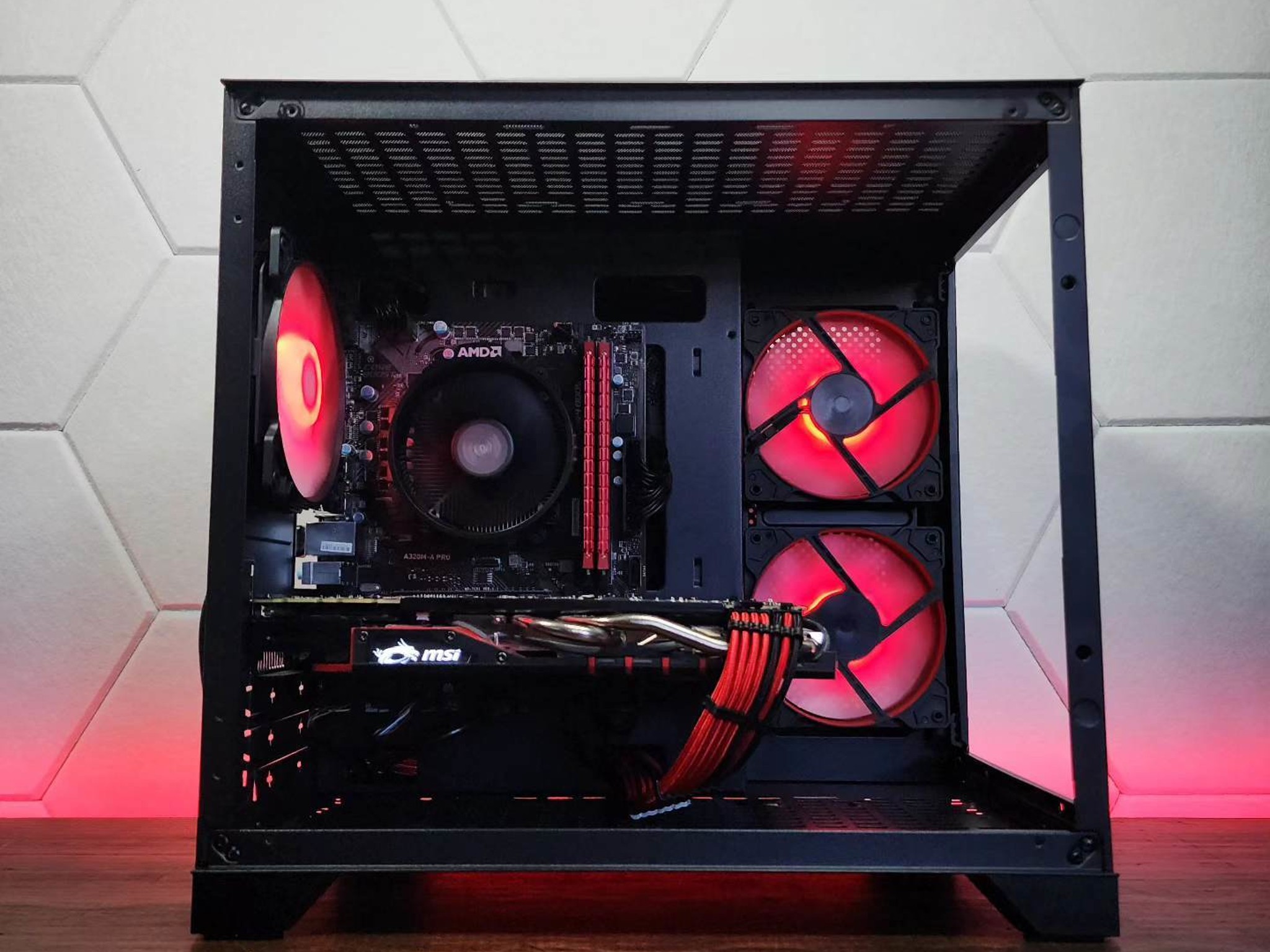 ❤️🖤❤️ MSi GTX 970 4GB // AMD Ryzen 5 1600AF // Patriot Viper 8GB 3000MHz // Crucial 480GB SSD