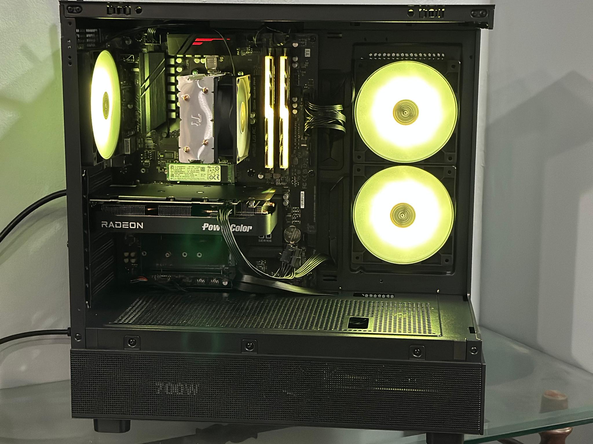 Rx 9060 Xt 16gb, 1440p black gaming pc Beast