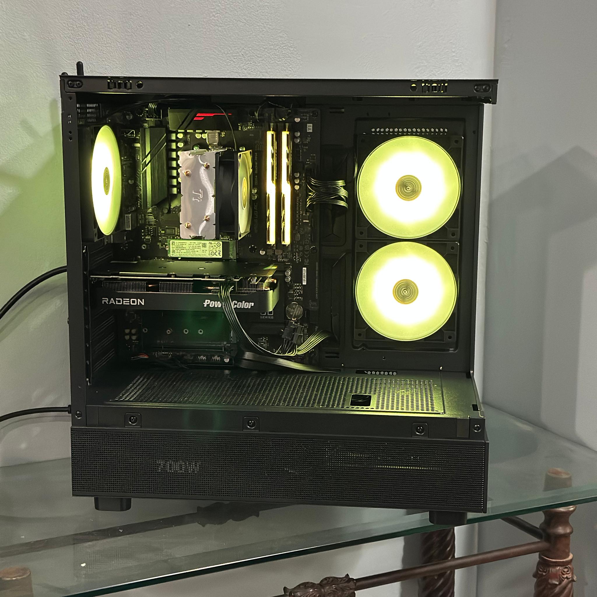 Rx 9060 Xt 16gb, 1440p black gaming pc Beast