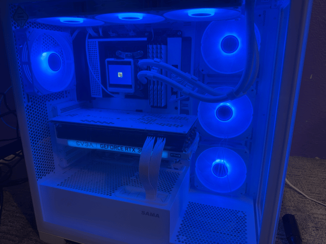 ⚪️All White⚪️ 1440p Mid-Ranged Gaming PC (3070 ti with ryzen 7 3700x)