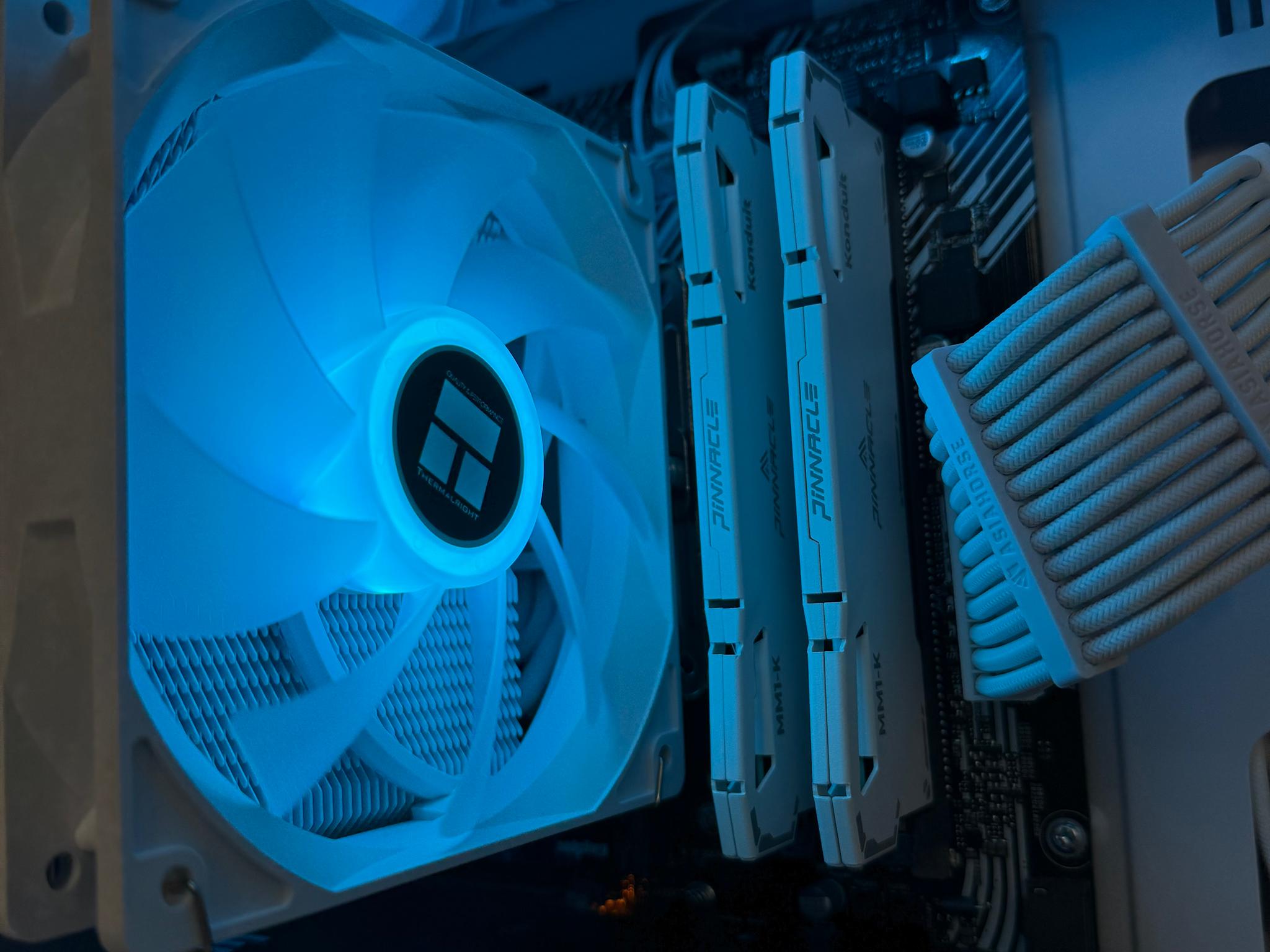 🧊ICE🧊-Mid Range Gaming PC-Ryzen 5 3600X-RX 6700 xt-1TB SSD-16GB Ram