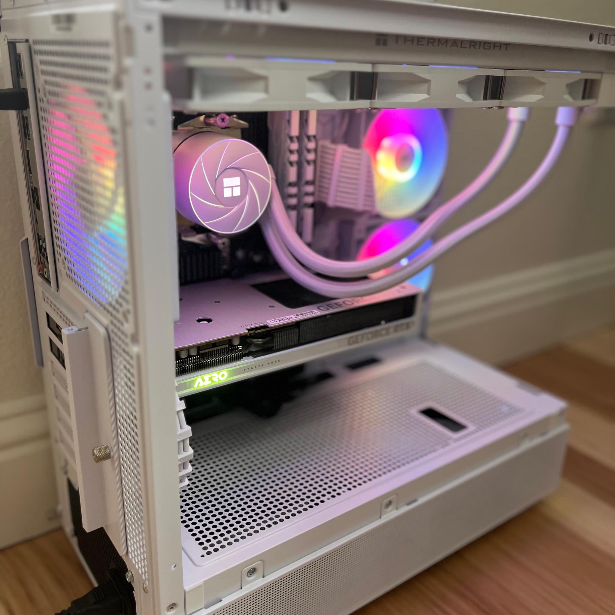 WHITEOUT BRAND NEW 1440p CUSTOM GAMING PC/ RYZEN 7/ RTX 5060