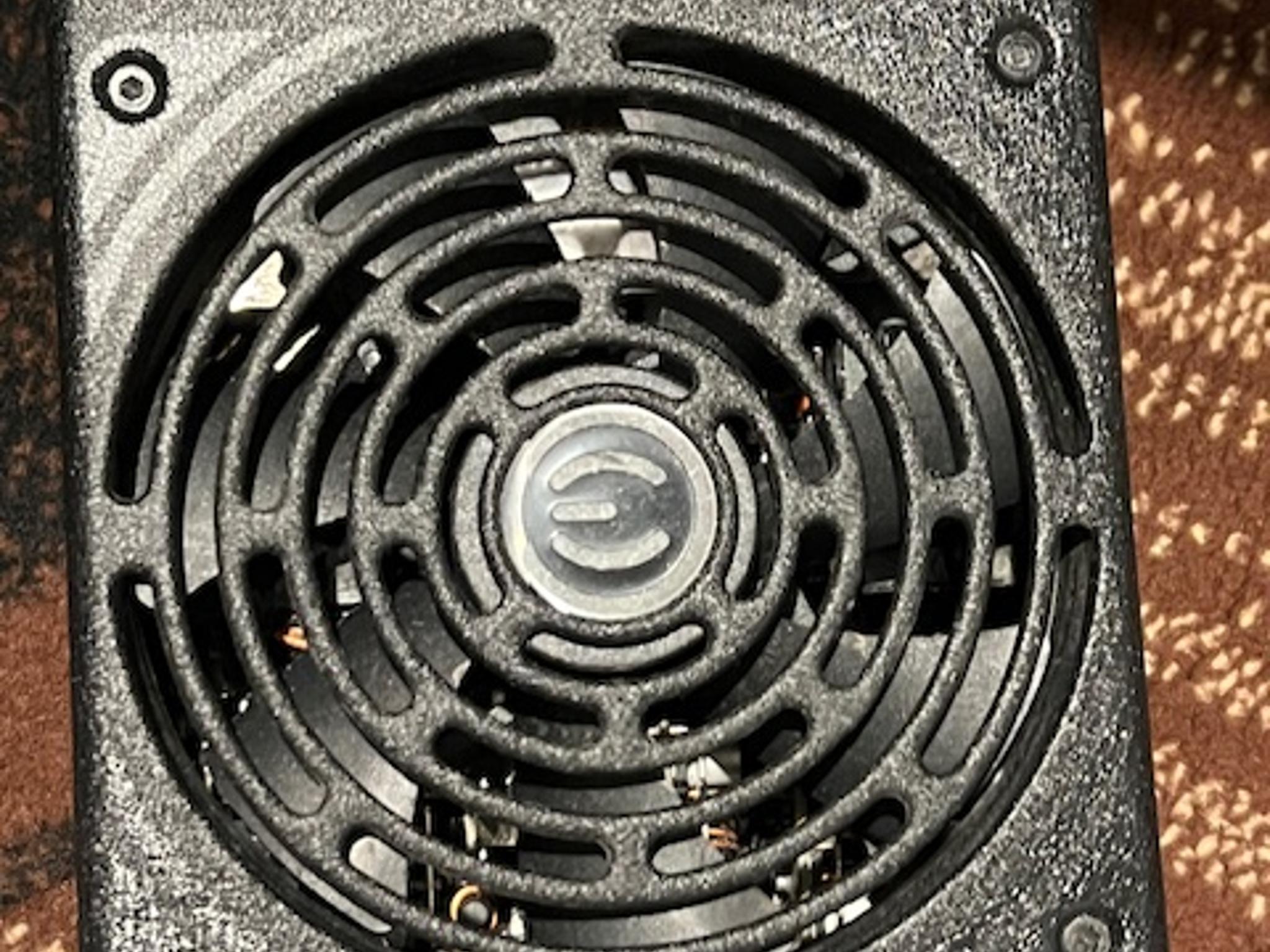 EVGA SuperNOVA 1000 G2 80+ GOLD, 1000W Fully Modular NVIDIA SLI and Crossfire Ready Power Supply