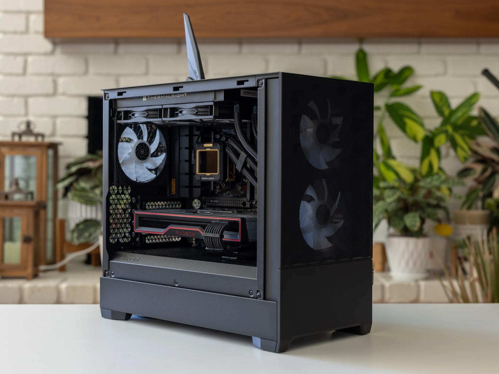 RX 6800 16GB, Ryzen 5 9600X, 32GB DDR5 6000, 1TB NVME, WiFi, Gaming PC