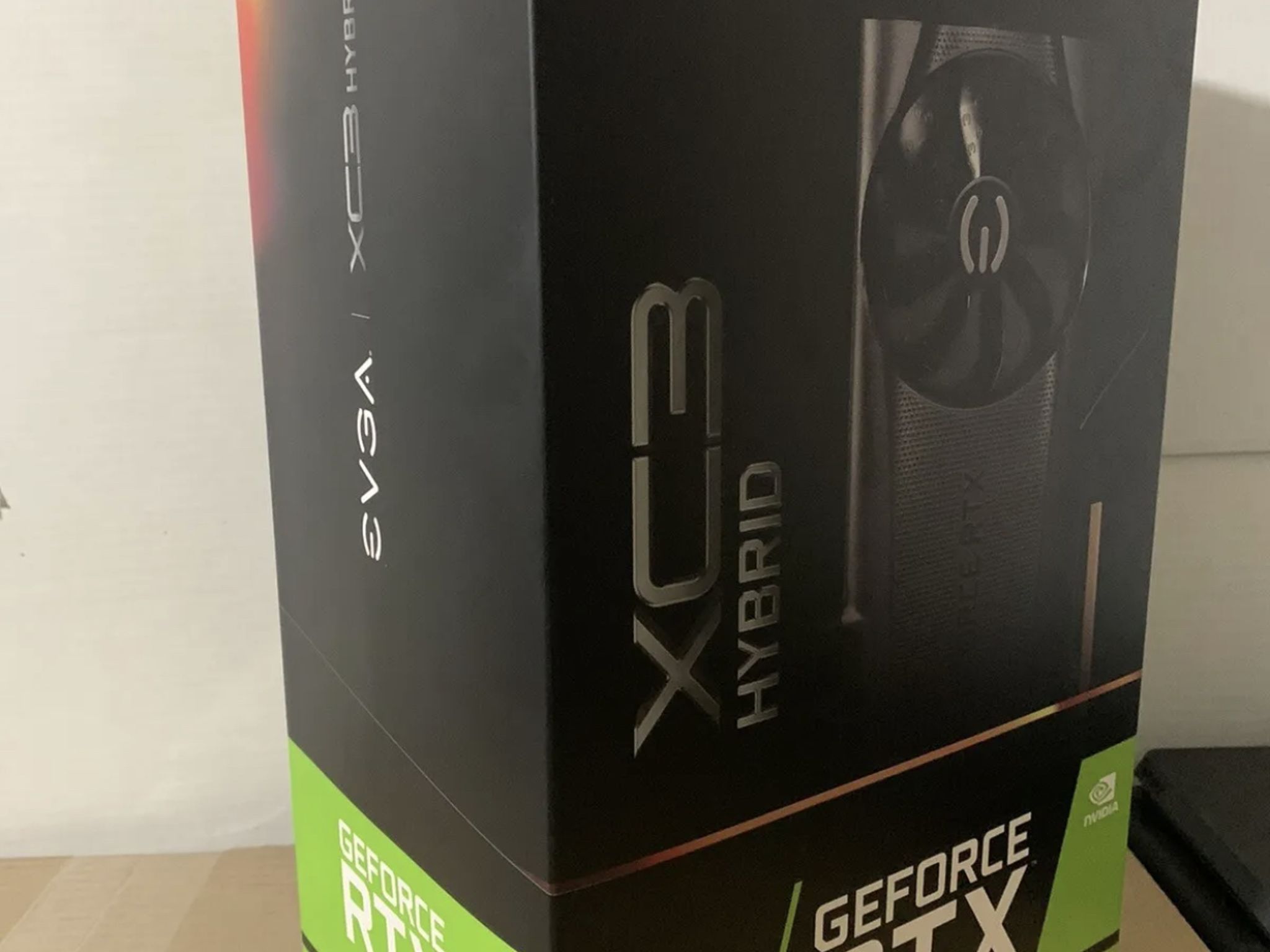 EVGA GeForce RTX 3080 FTW3 ULTRA HYBRID GAMING