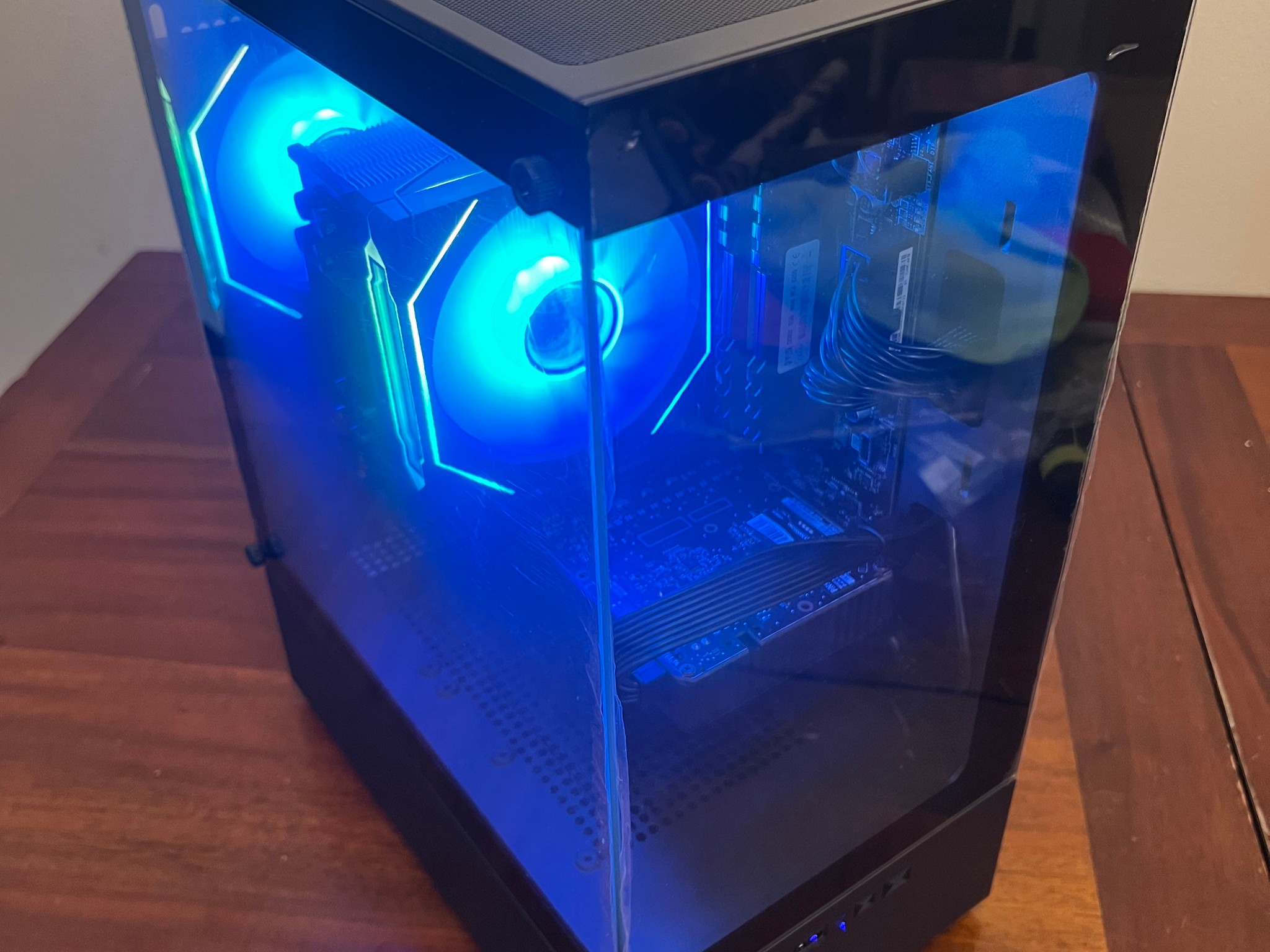 Ryzen R5 2600 Gaming PC GTX 1070 512GB NVME SSD 16GB RAM WIFi WINDOWS 11 Pro
