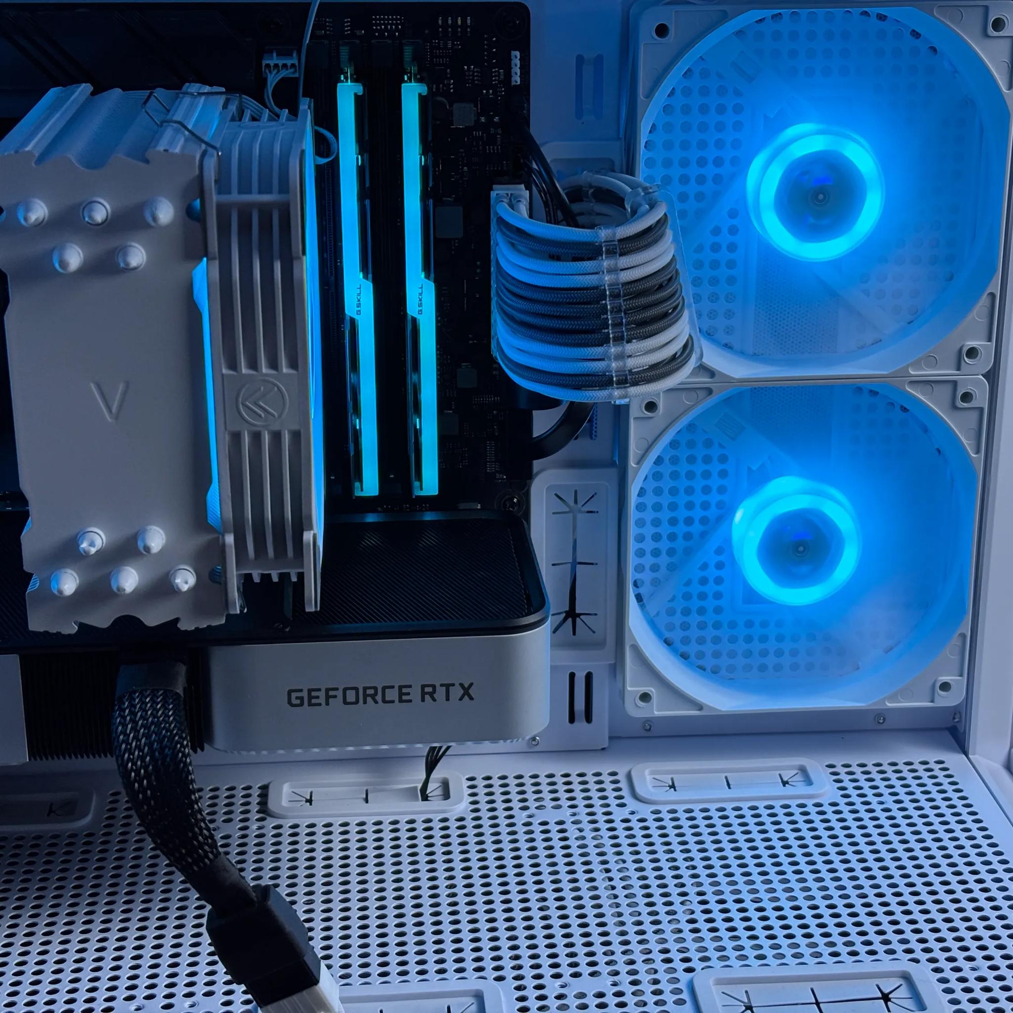 SUPER PC💫RTX 3060Ti FE | I7 11700f | 32gb RGB DDR4 | 1TB M.2 SSD