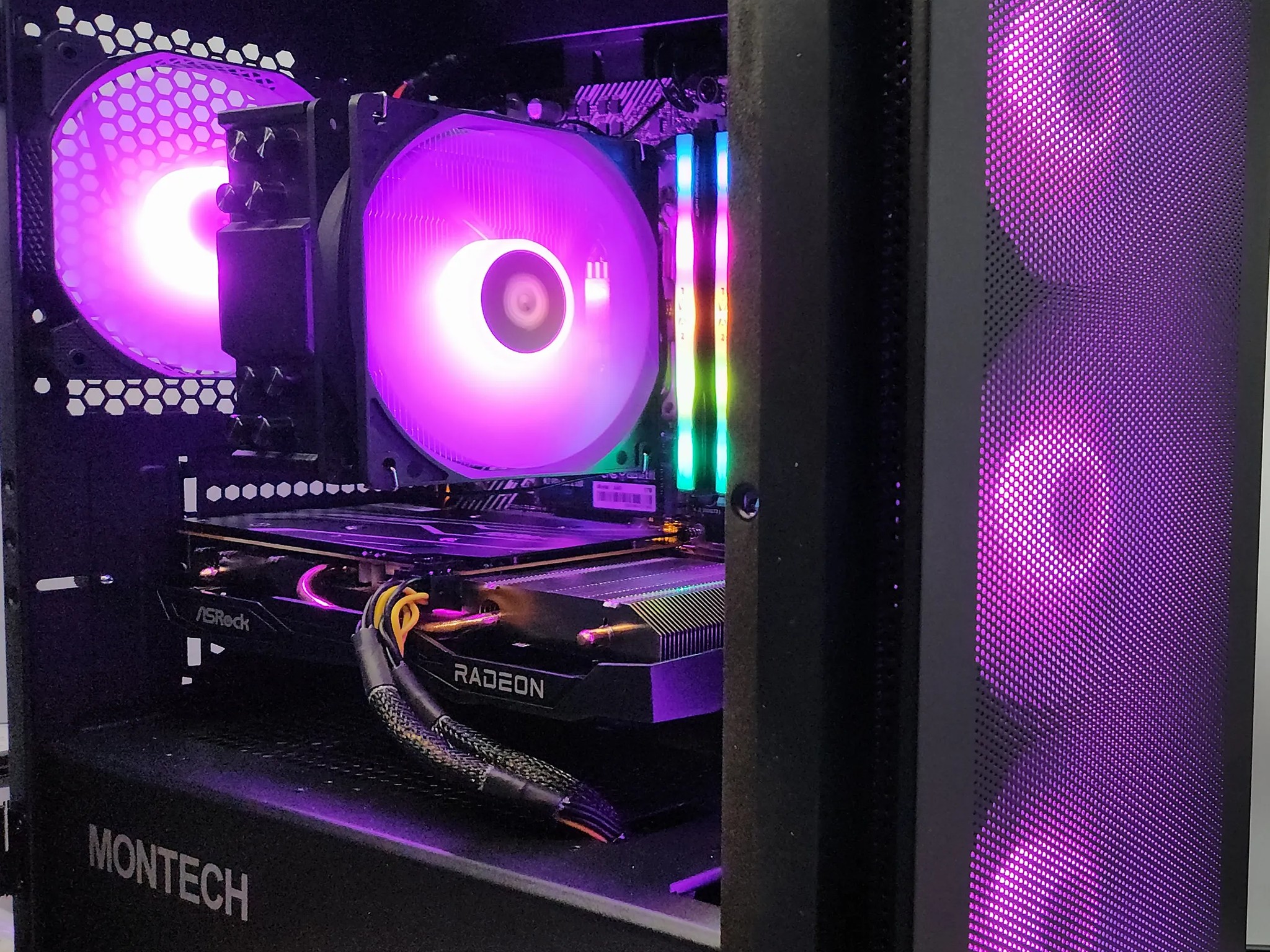 "Air 100" Gaming PC Ryzen 5 5500 / 16GB DDR4 / 1TB SSD / RX6600 8GB