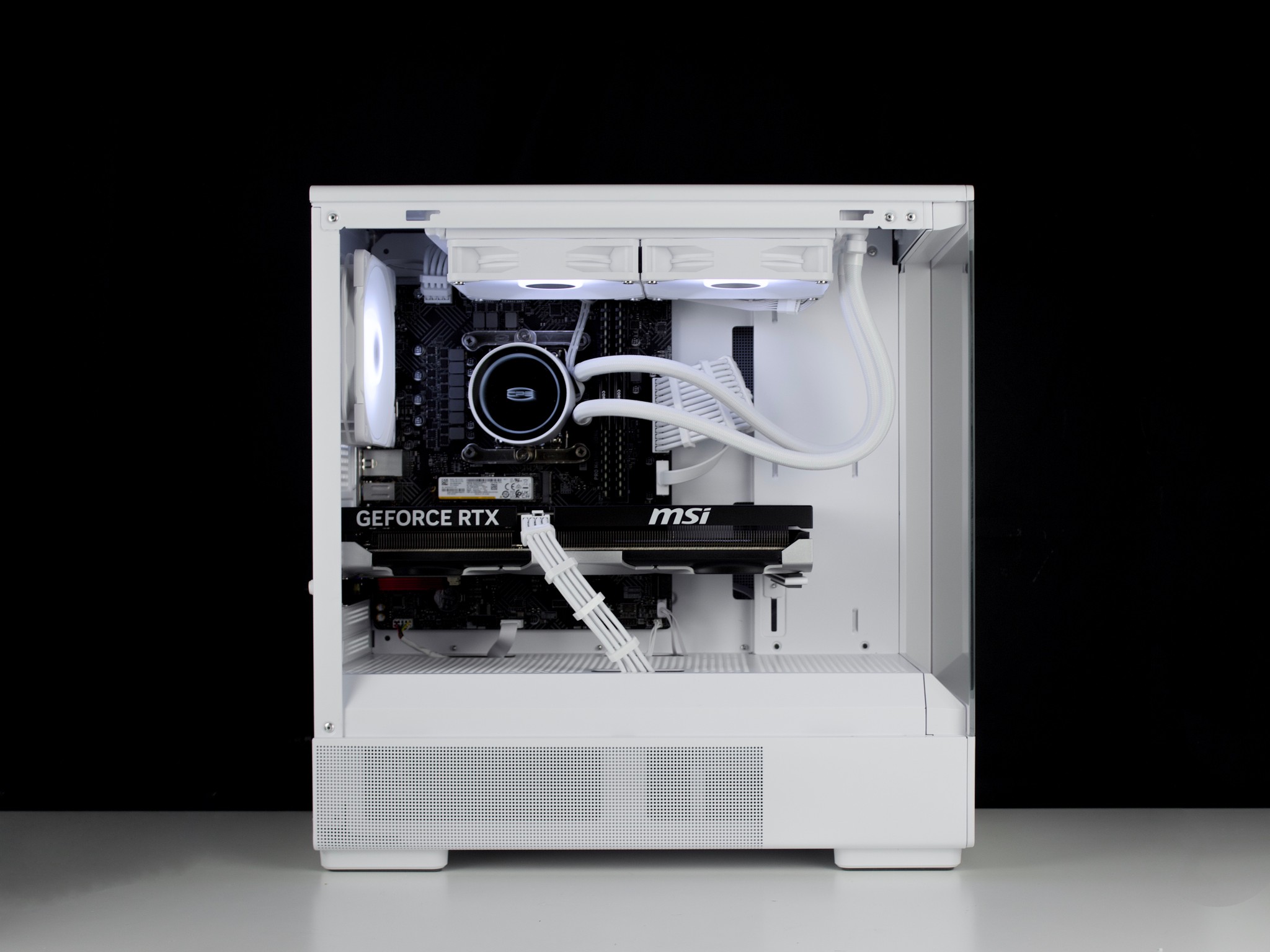 🧊❄️🧊 White Gaming PC – RTX 5060 TI, Intel i5 12600K, 32GB RAM, 1TB SSD - WiFi, BlueTooth 🧊❄️🧊