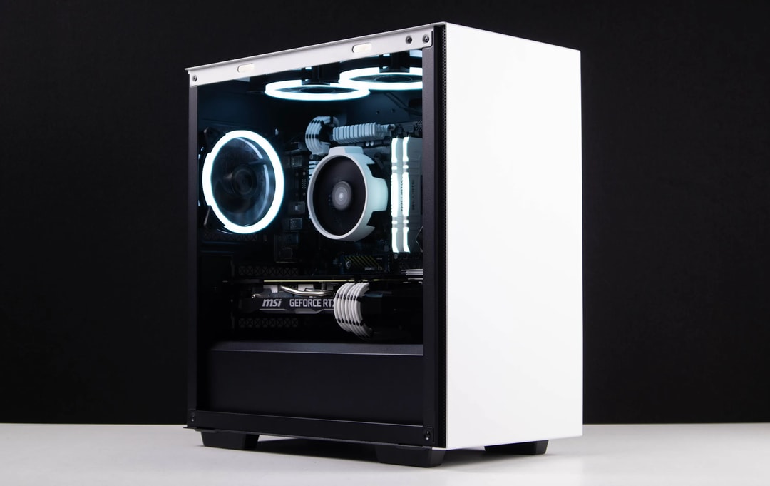 Nvidia RTX 2070 Super 8gb | AMD Ryzen 5 3600 | 16gb DDR4 | Jawa