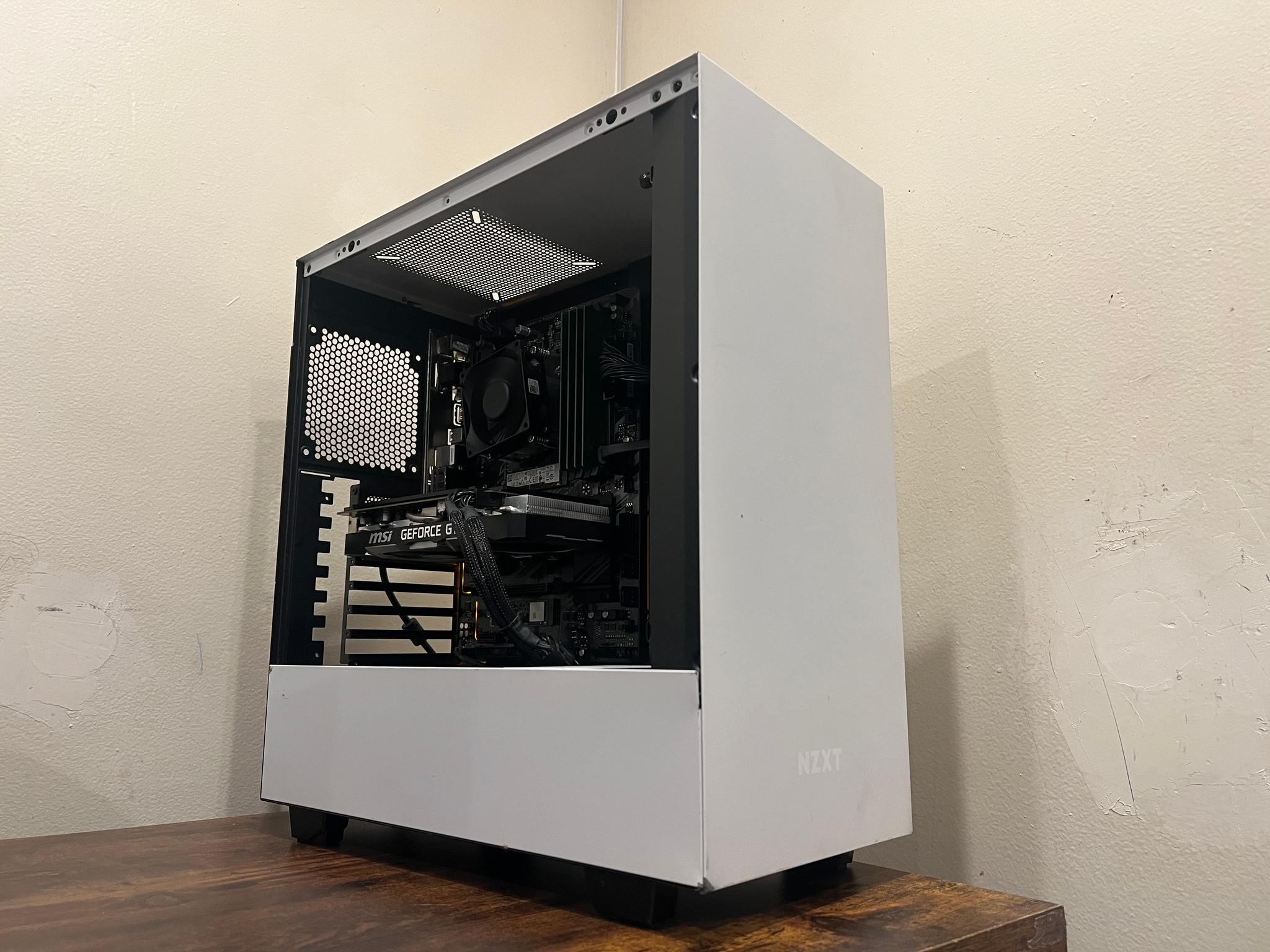 Fortnite Gaming PC | i5-9400f | GTX 1660 super | 16gb RAM | 256gb NVME | 1080p ESports Gaming PC