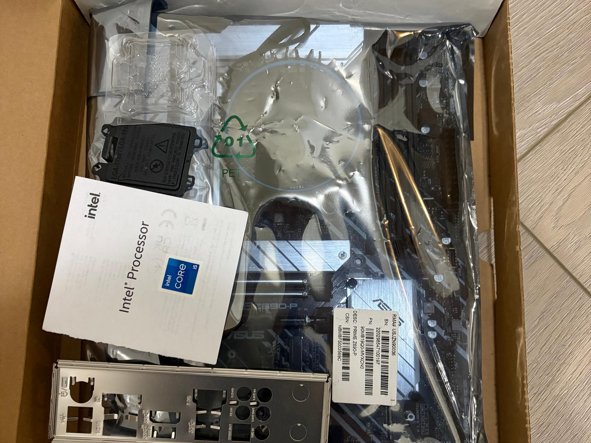 Asus prime Z690-P DDR5 + i5 12400 w/ stock cooler
