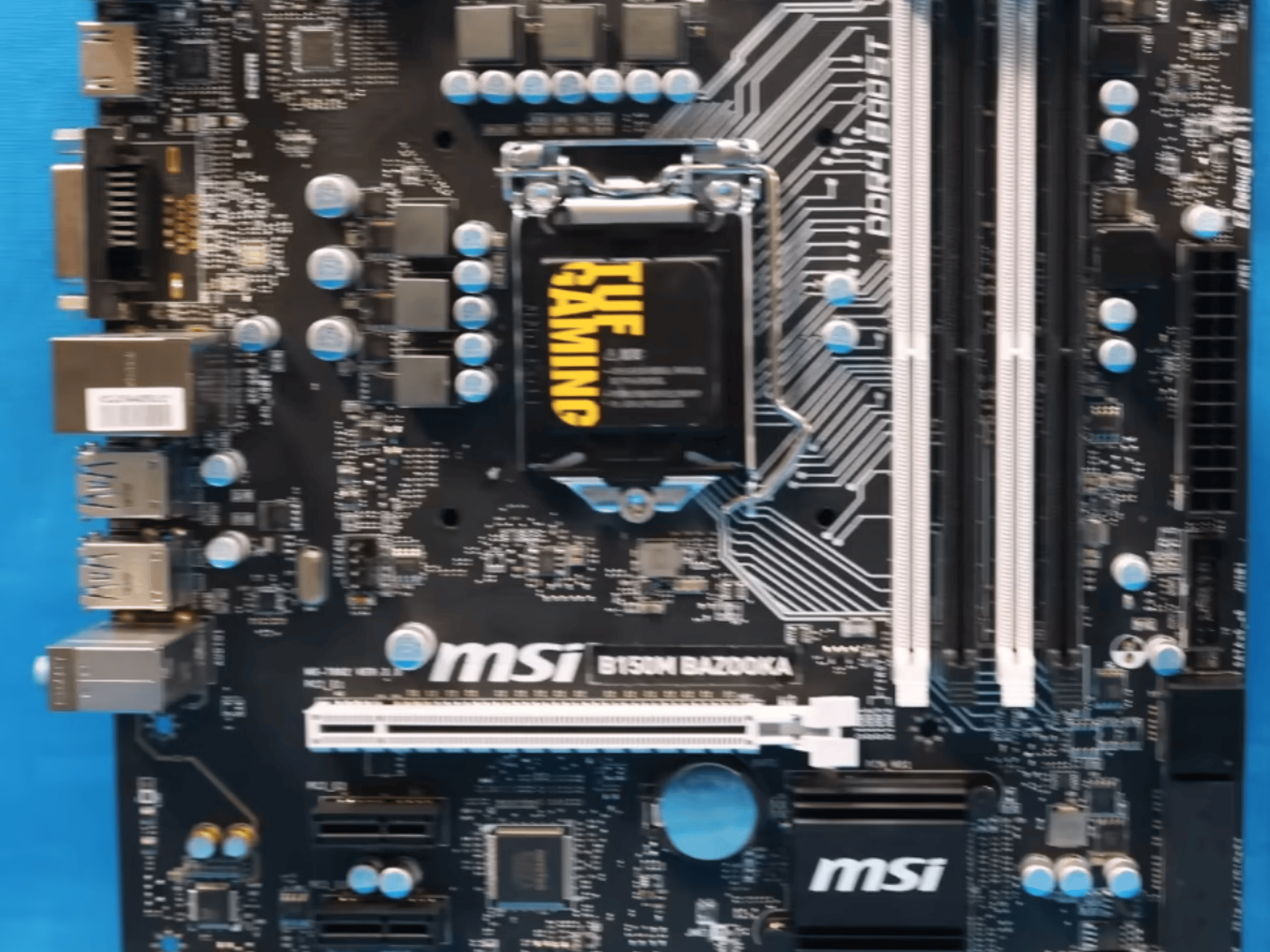 *Updated BIOS* MSI B150M Bazooka Intel LGA1151/Socket H4 DDR4 MicroATX Desktop Motherboard *NO IO*
