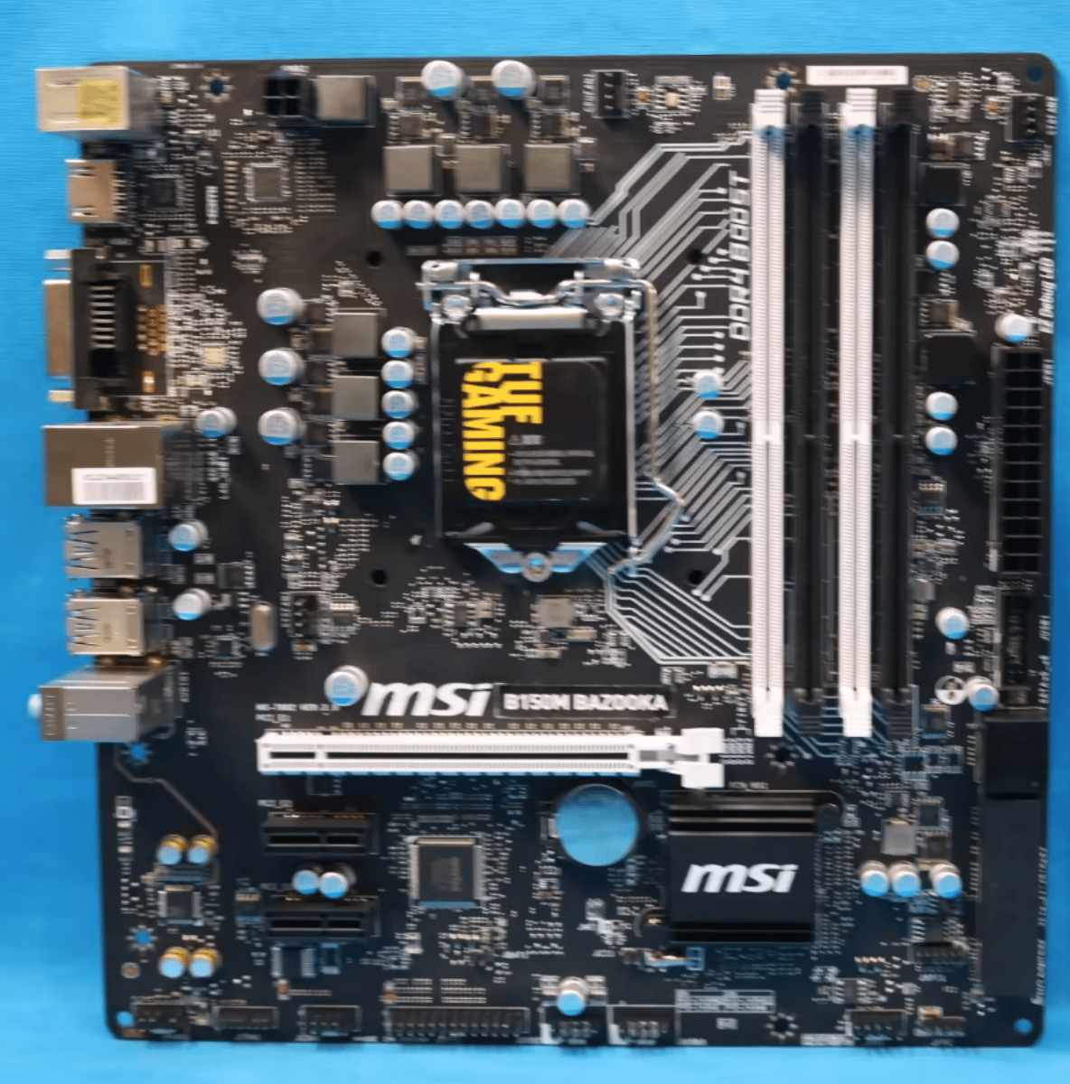 *Updated BIOS* MSI B150M Bazooka Intel LGA1151/Socket H4 DDR4 MicroATX Desktop Motherboard *NO IO*