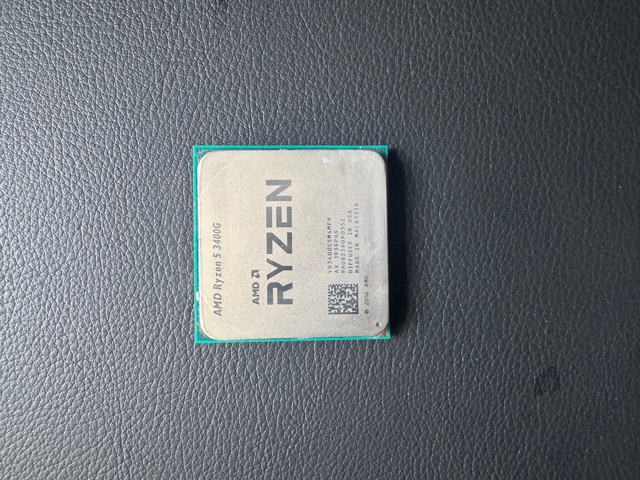 AMD Ryzen 5 3400G