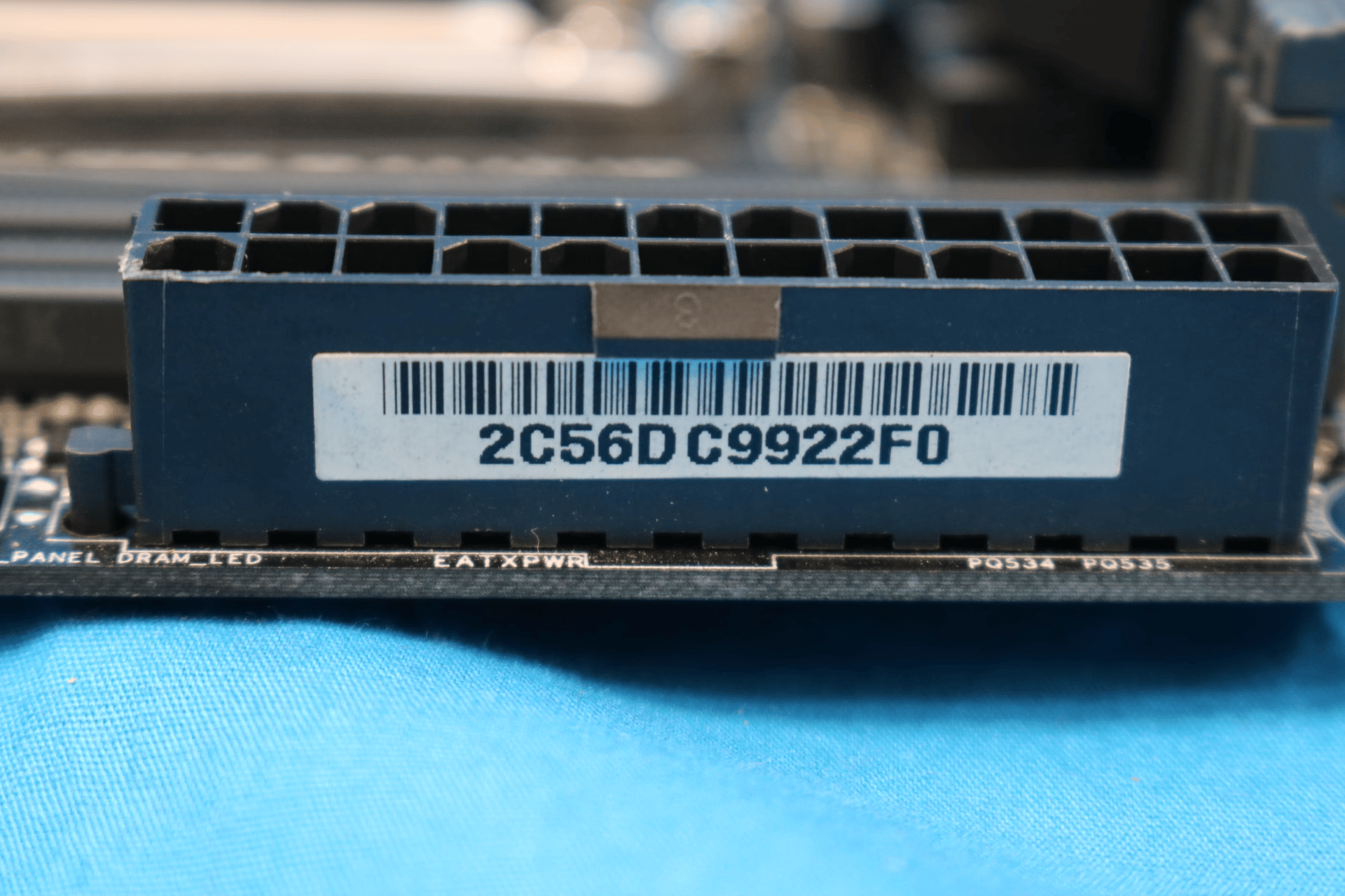 *Updated BIOS* Asus Z170I Pro Gaming Intel LGA1141/Socket H4 DDR4 mini-ITX Desktop Motherboard & I/O