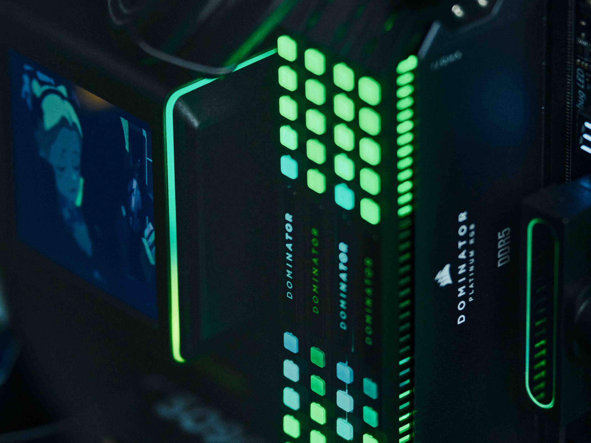 High-End 5090 OC Gaming & AI PC - RTX 5090 OC + 64GB DDR5 + AMD Ryzen 9 7950X