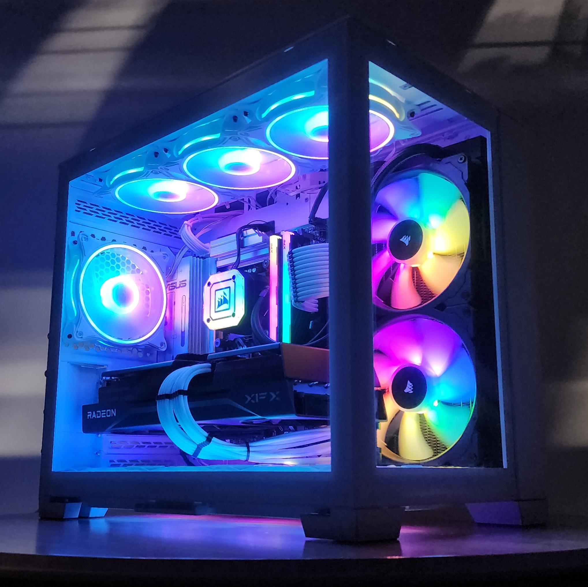 Gaming PC Ultra 7 265K 32GB RAM 1TB SSD RX 9070 XT 16GB Windows 11 Computer