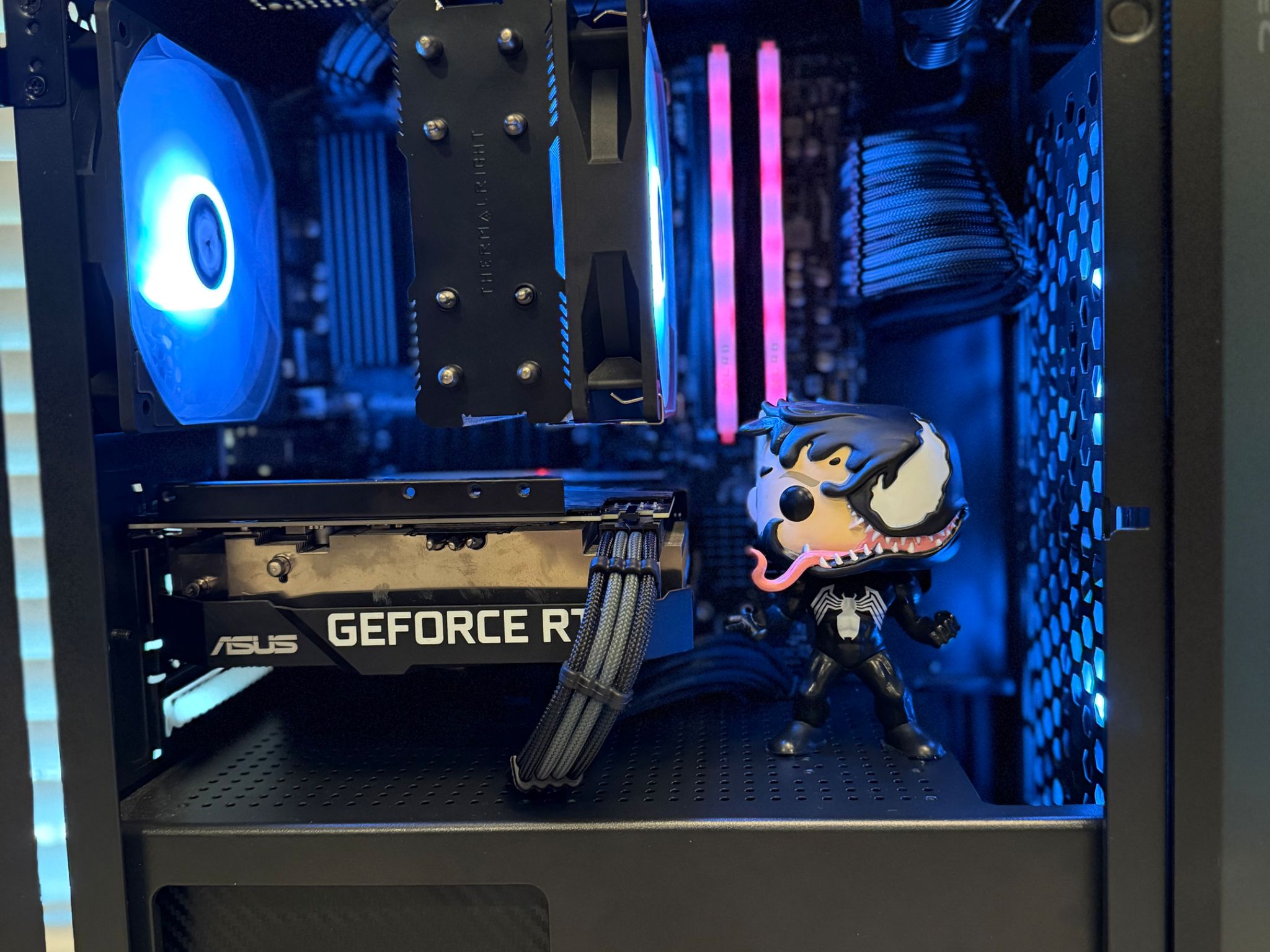 VENOM THEMED GAMING PC | Ryzen 5 5600X | GeForce RTX 3060 12GB | 32GB DDR4 3200MT/s