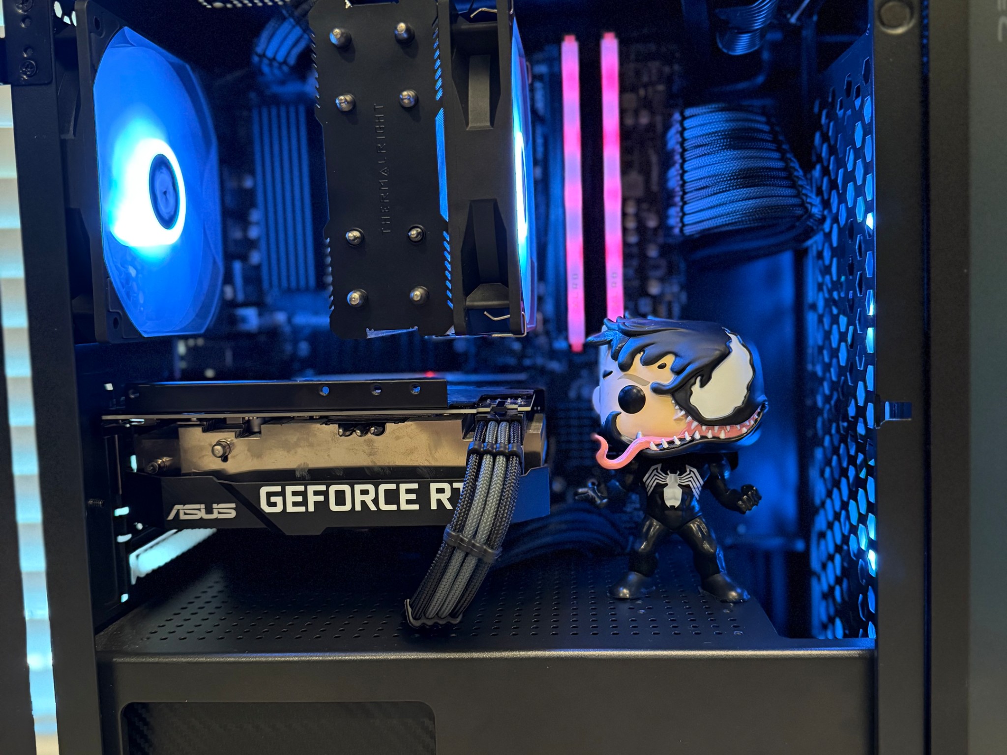 VENOM THEMED GAMING PC | Ryzen 5 5600X | GeForce RTX 3060 12GB | 32GB DDR4 3200MT/s