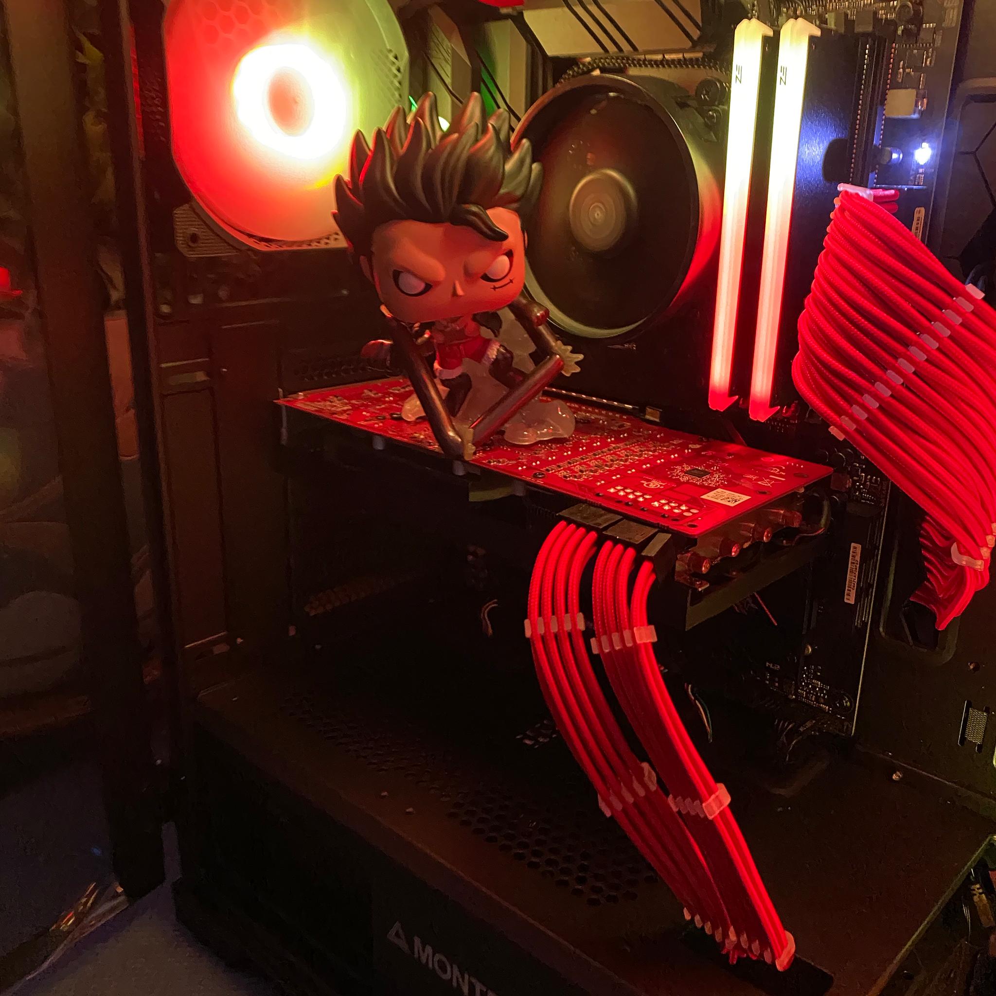 (Gaming PC)Ryzen 5| RX 5700XT|  32GB (2x16GB)DDR4 RAM| RoGStrix B450-F| 1TB NVMe SSD| Windows 11 Pro