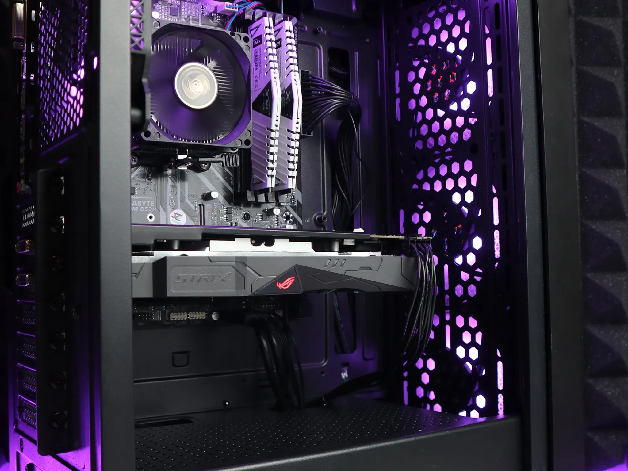Rocket | Ryzen 5 1600/RX 570 4GB Gaming PC 