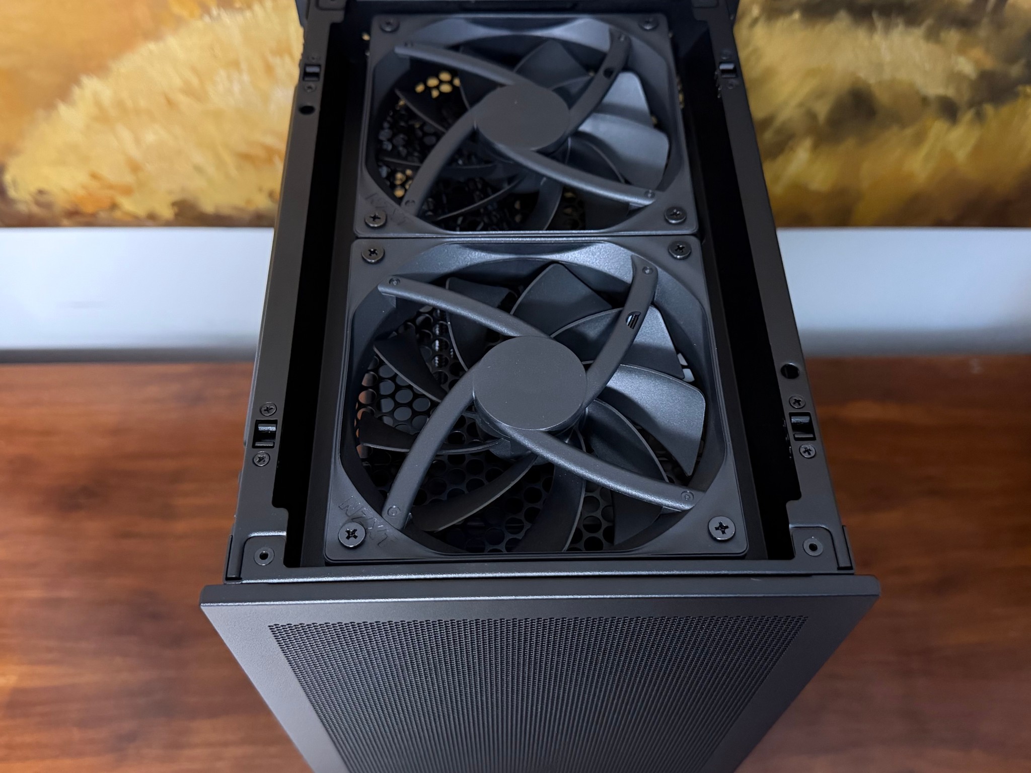 RTX 5080 FE | Ryzen 7 9800X3D | 32GB CL28 | STRIX B850i | 2TB NVMe | NZXT 280 AIO | SF850 | H2 FLOW
