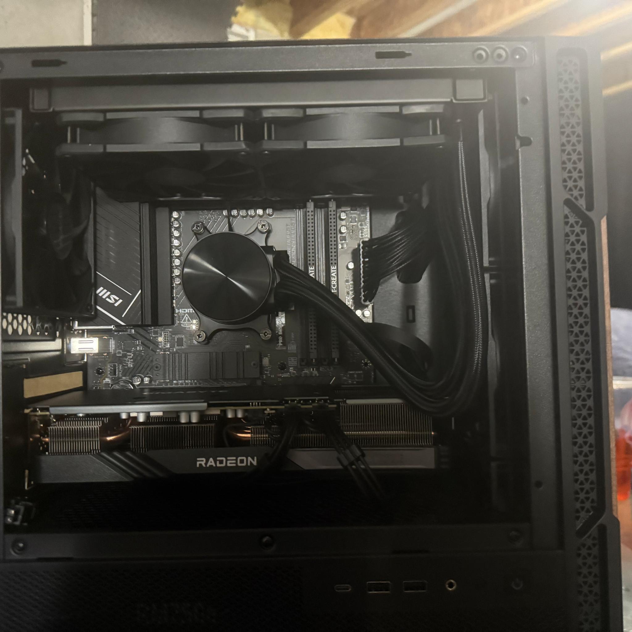 AMD Ryzen 5 7600X 7600XT 240 AIO 4TB
