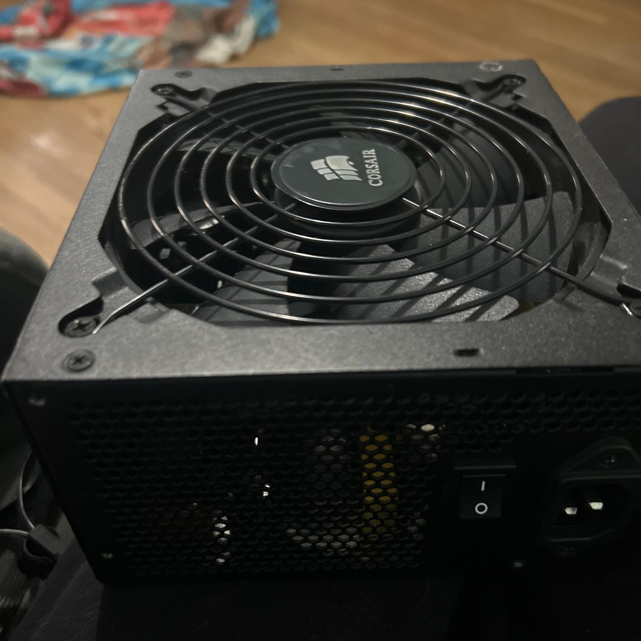 Corsair CX750M Power Supply