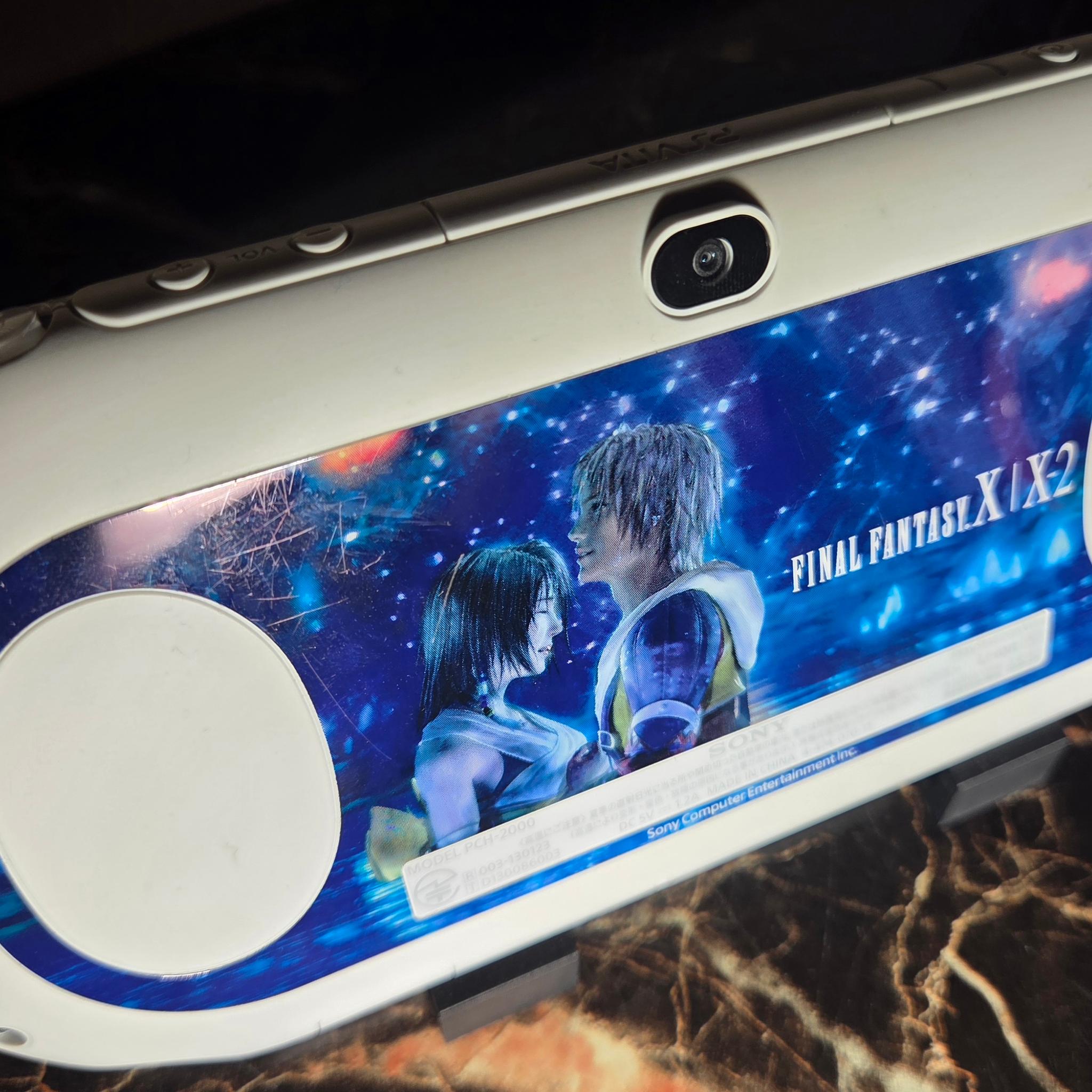 Sony PlayStation Vita PCH-2000 Final Fantasy X|X-2 Edition 256GB
