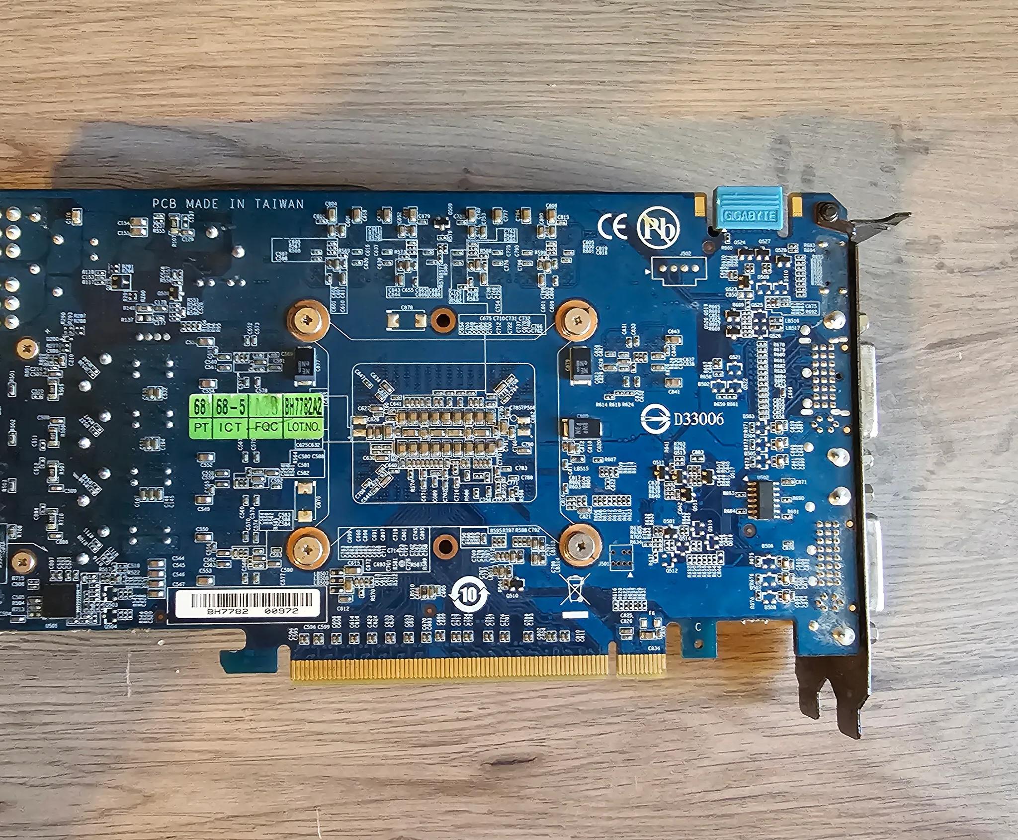 GTX 560 OC Gigabyte Windforce