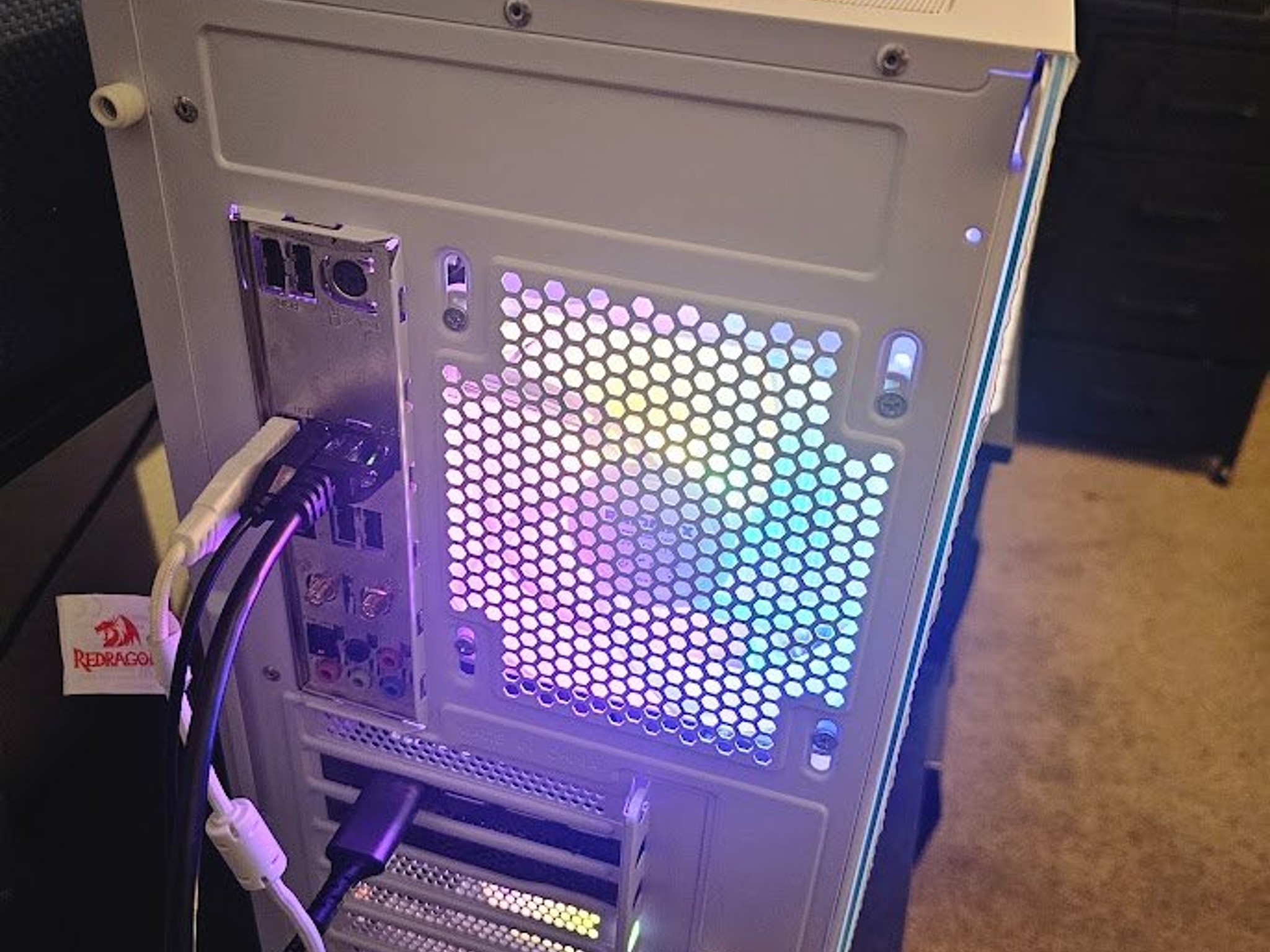 ⚡ White RGB Gaming PC – RTX 5060 Ti / i5‐12600KF – 240FPS Monster / Clean Build ⚡