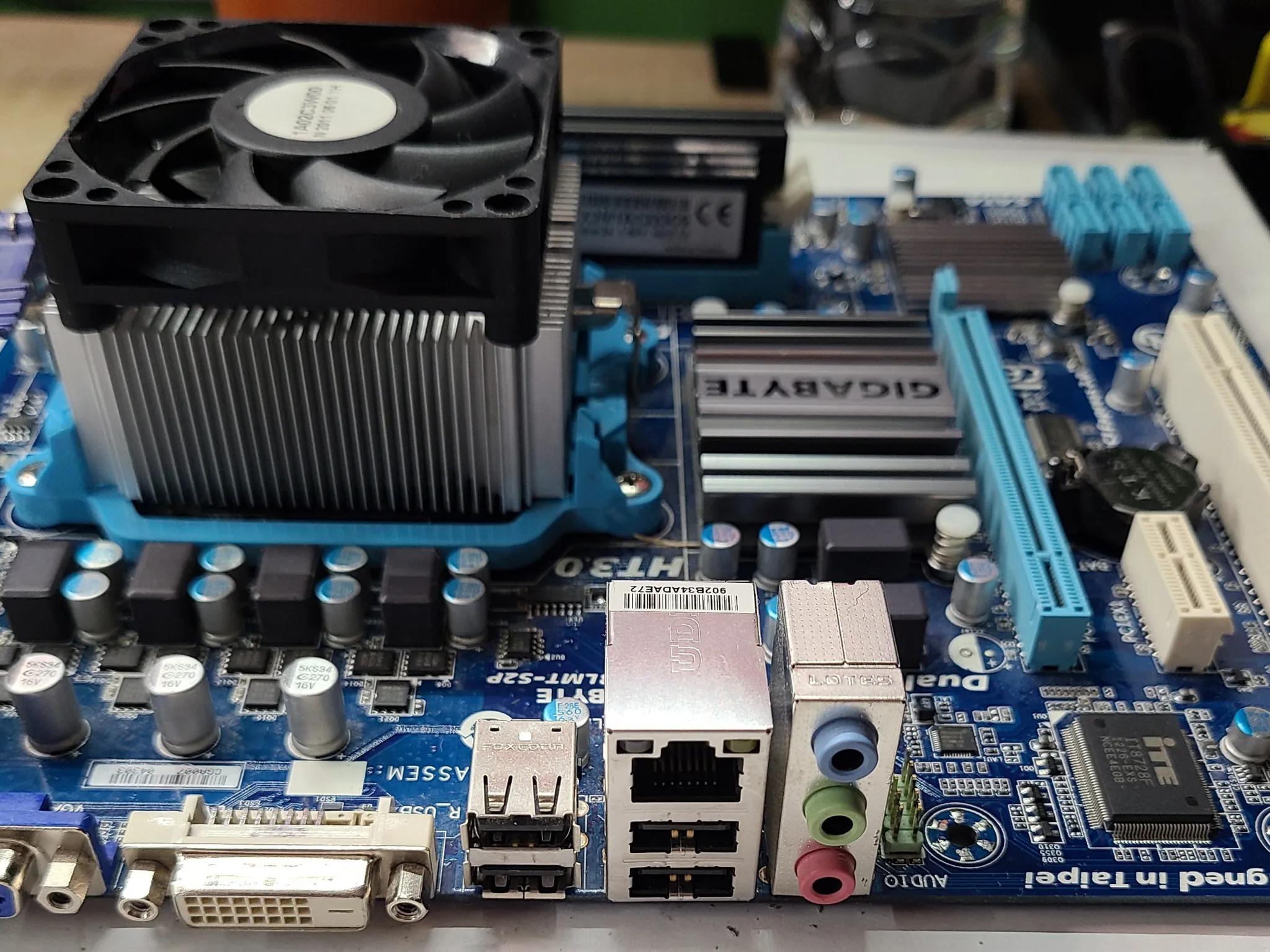 MOBO AMD Phenom II CPU & 8GB DDR3 Ram Combo