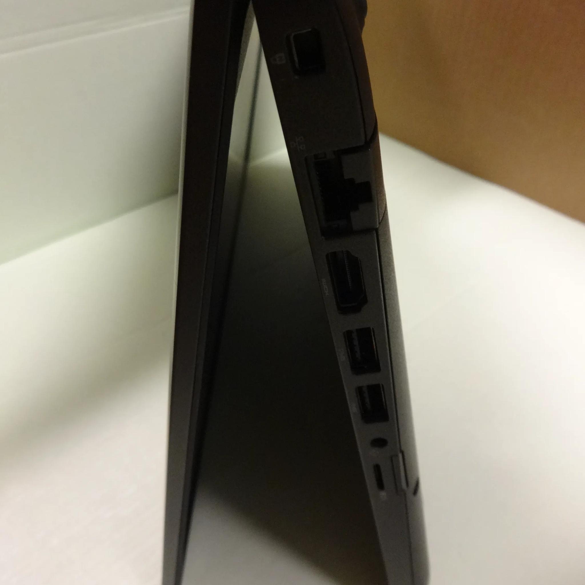 Dell 14" Latitude 5400 Intel i7-8665U 32GB Memory 256GB SSD Win11 Pro with USB-C Charger