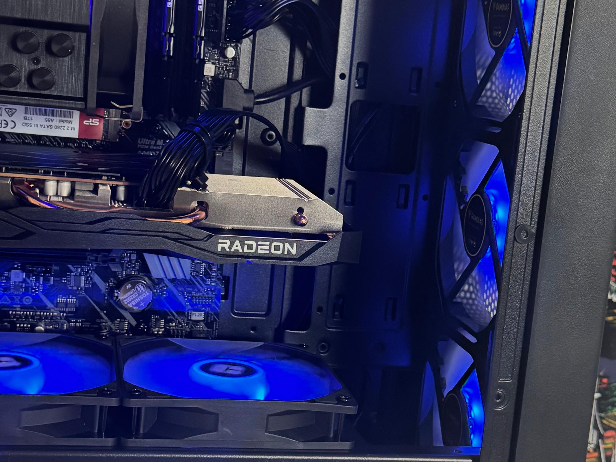 Awesome i9 9900 RX 6600 8 GB Gaming System