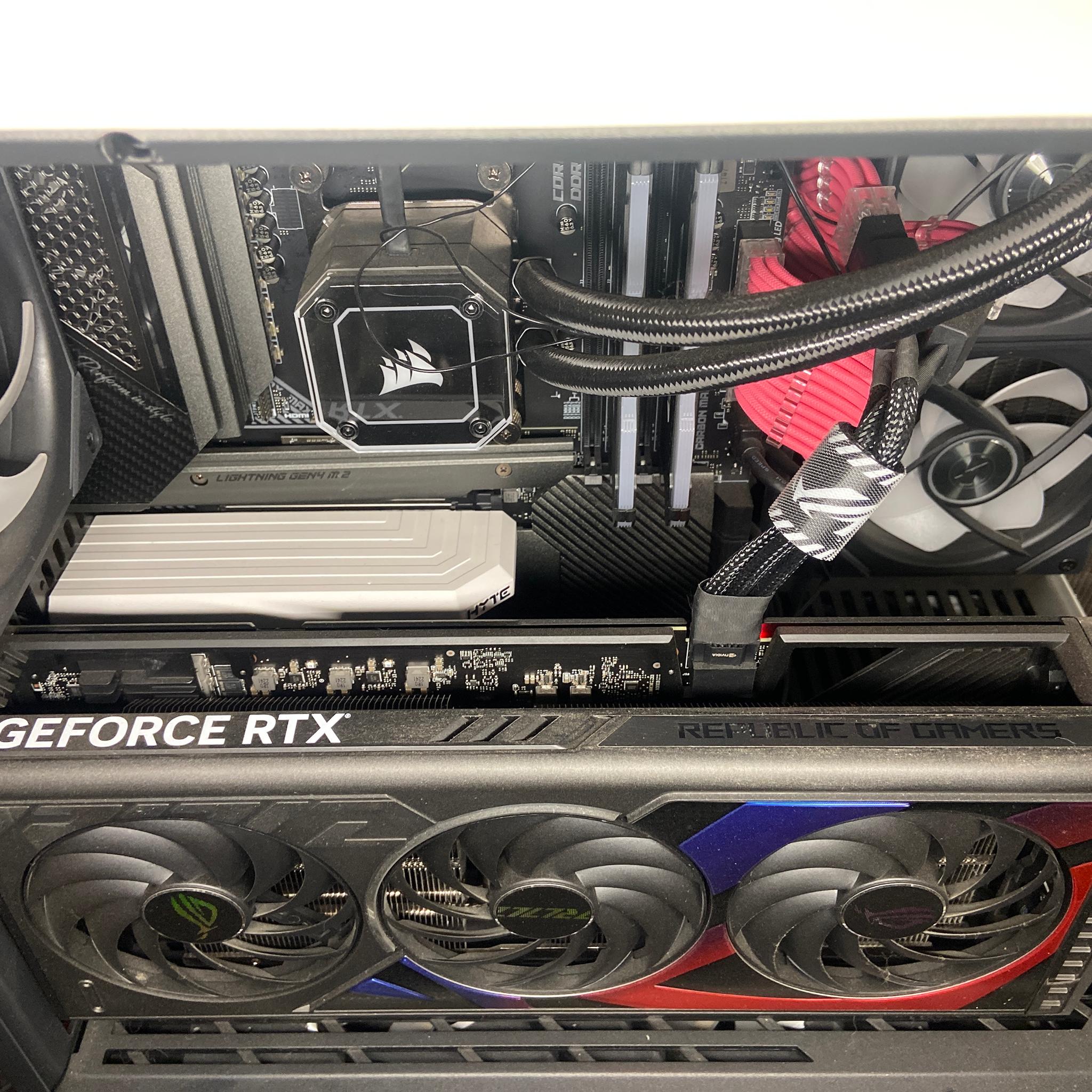Custom built rog strix 4070ti ryzen 7 5800x