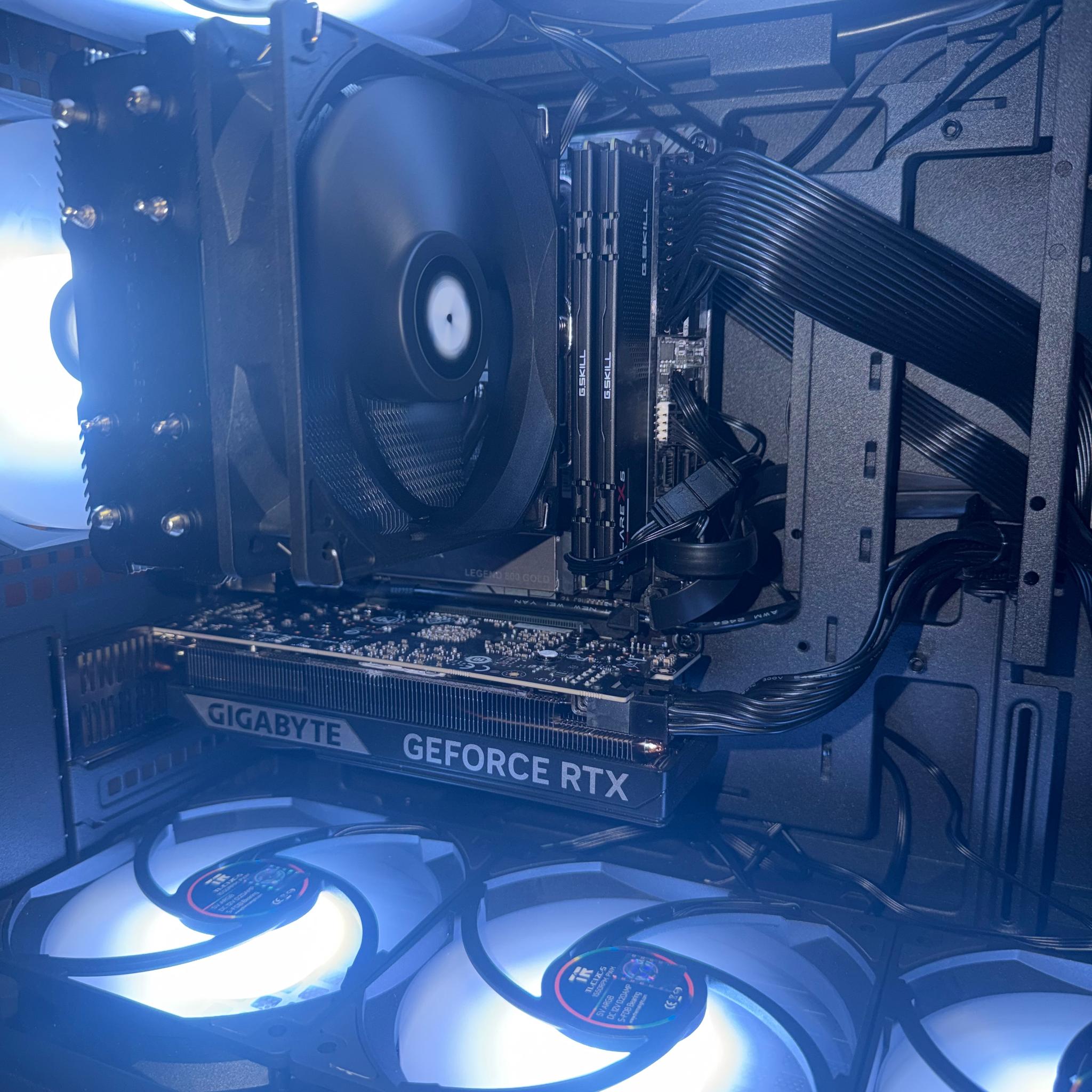Beast / Ryzen 7600 / RTX 5060 / 32GB DDR5 / 2TB NVMe