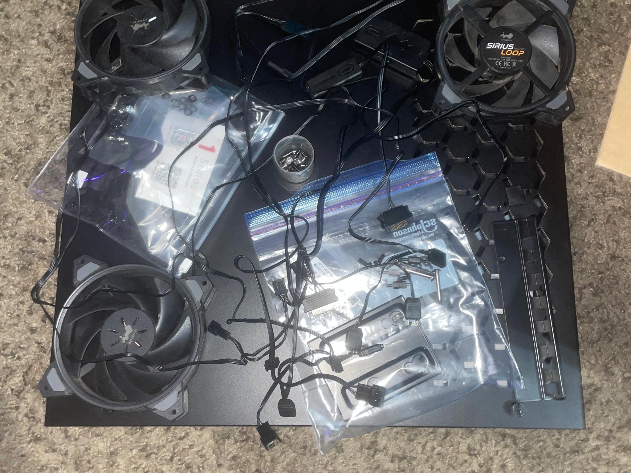 IN WIN & SKYTECH GAMING BLACK RED LED SECC ABS PC CASE