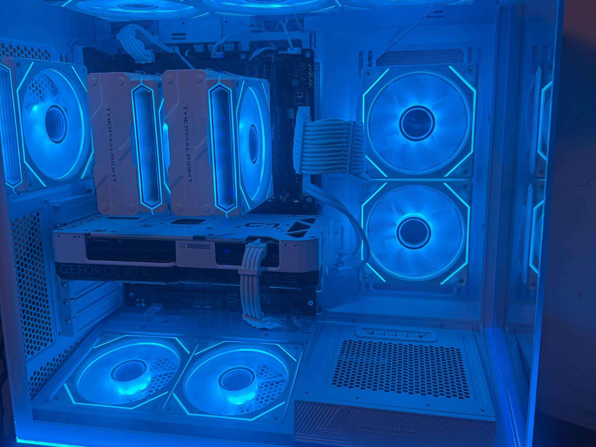 🤍 Whiteout 1440p Gaming PC 🤍 - i5 12600KF | RTX 4070 12GB | 32GB DDR4 3200 | 1TB Gen4 SSD