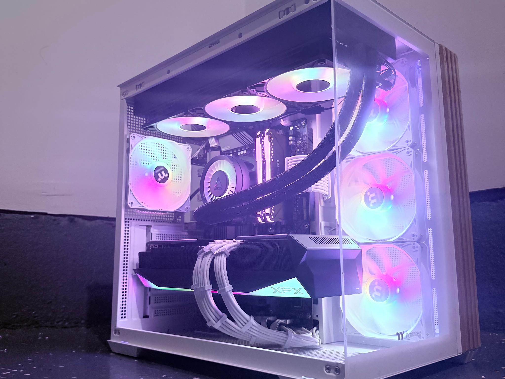 ❄️"Arctic Aurora"🌈 | 4K Gaming | RX 9070XT 16GB | Ryzen 7 5800X3D | 32GB Ram | 2TB+2GB SSD