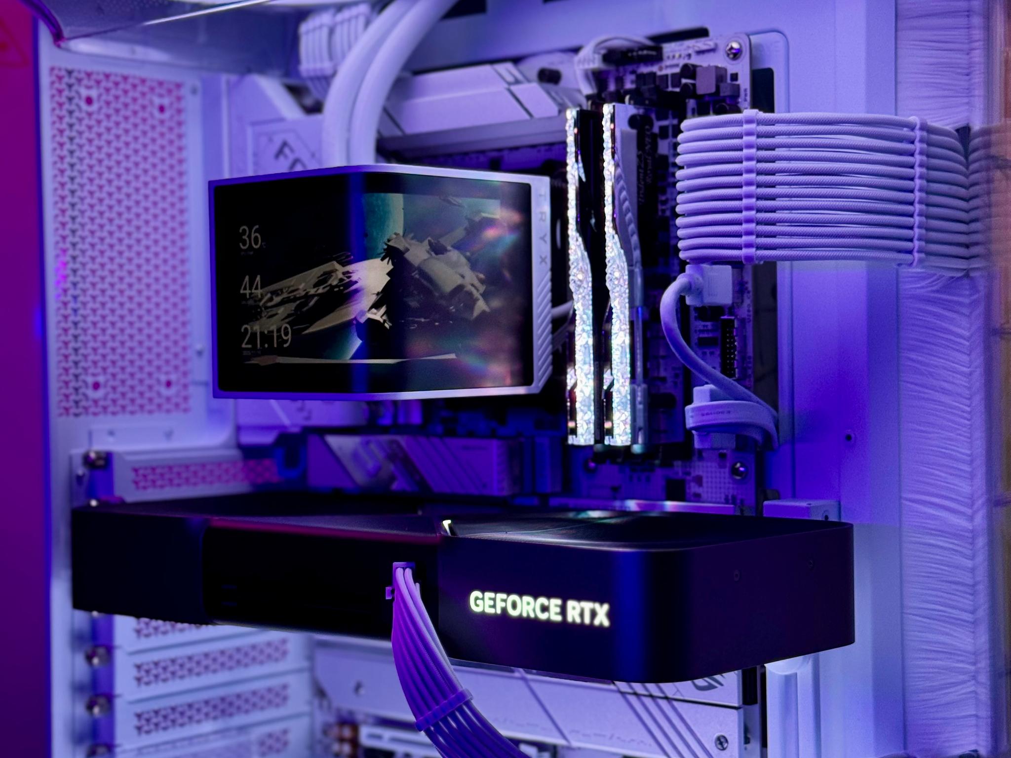Corsair Pro Gaming PC 🏰 5080 Founders Edition | 9800x3D | 3TB SSD | 32GB G.Skill Royal Neo CL28