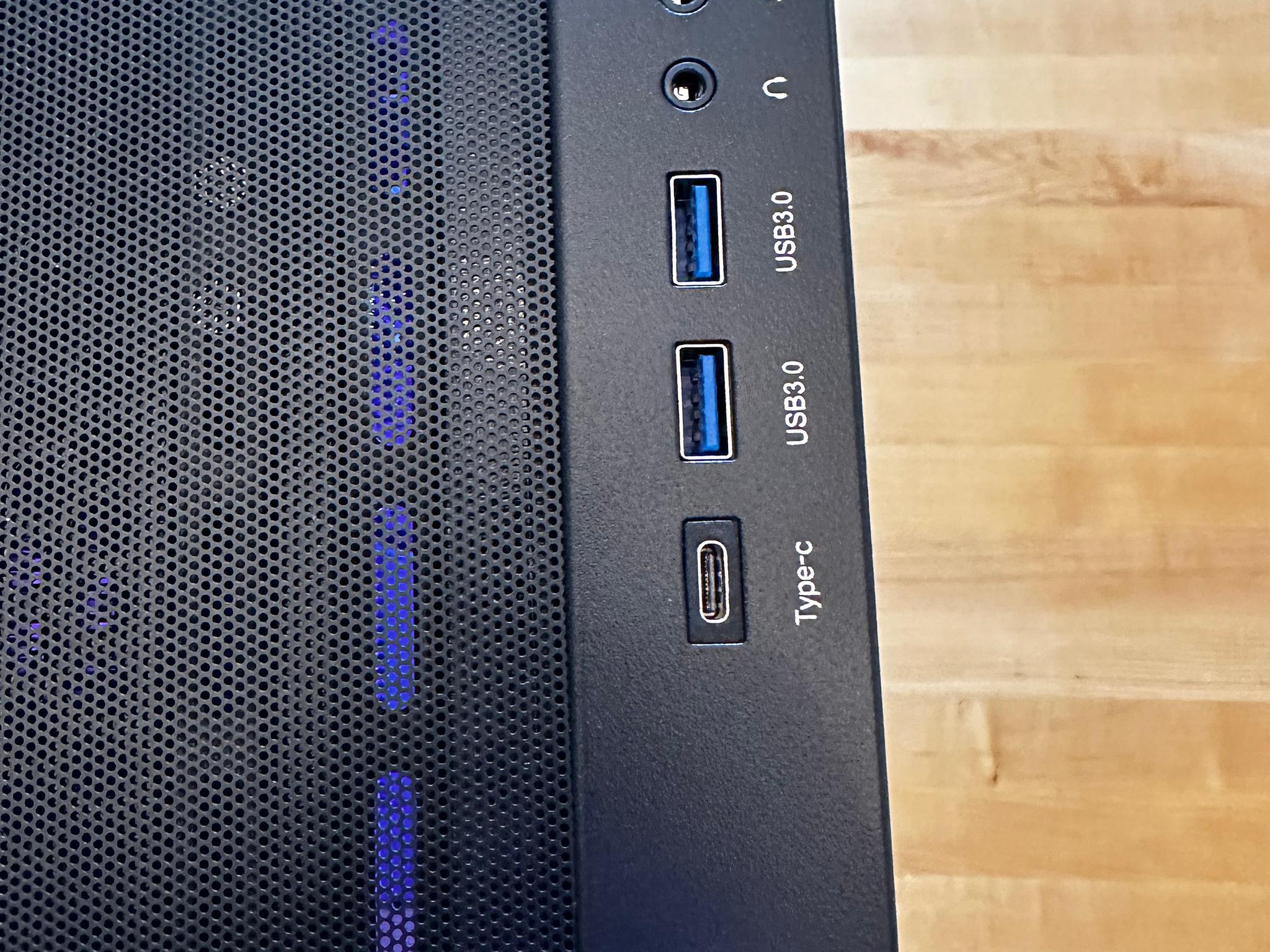 🫨🖤²|RTX 4070 ti, Ryzen 7 5800x, 32gb DDR4, 2tb SSD WiFi Equipped AIO Cooled Gaming PC!