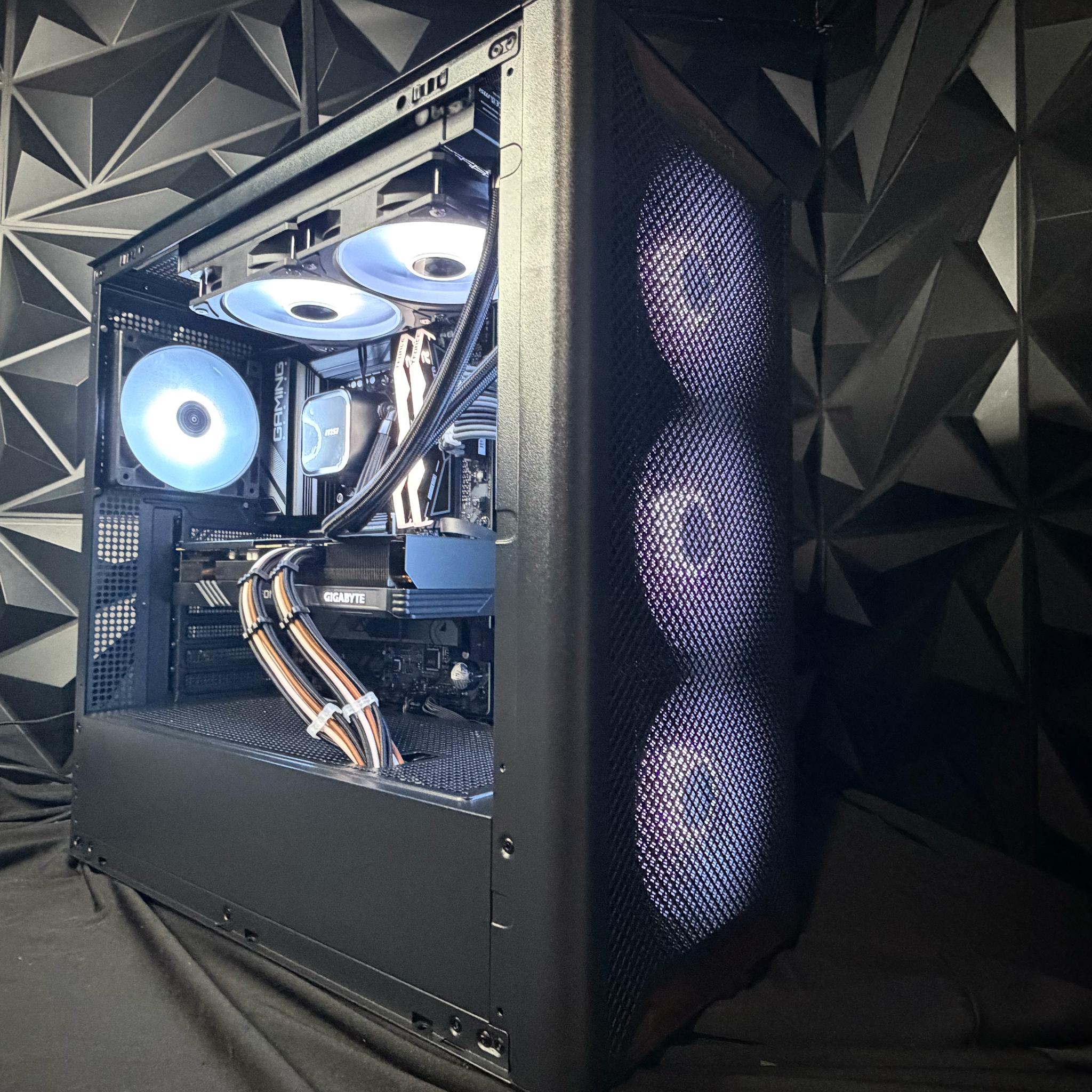 🌑🌲 MIDNIGHT WOOD 76 🌲🌑Ryzen 5 7600X| RX 7600XT 16 GB | 16 GB DDR5| 1.5 TB NVMe| 650W PSU
