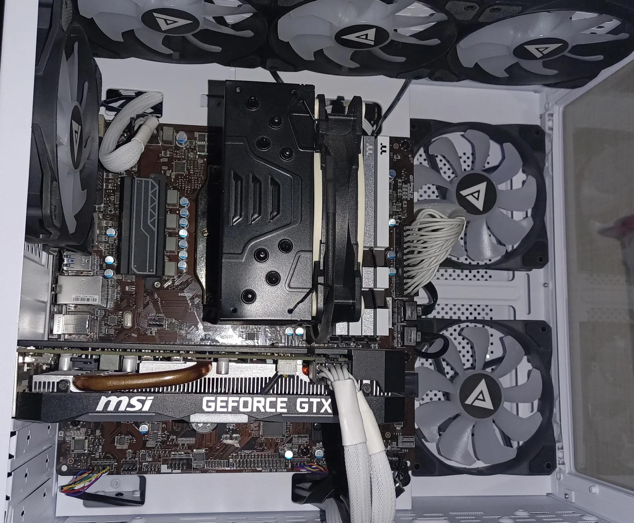 GTX 1660TI Ryzen 5 3600 GAMING PC