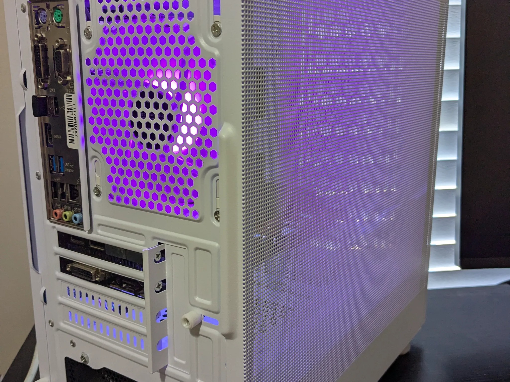 90 FPS Fortnite| 180 Day Warranty| i5-6500, RX 470 4GB, 16GB DDR4, 500GB SSD, Win10, RGB