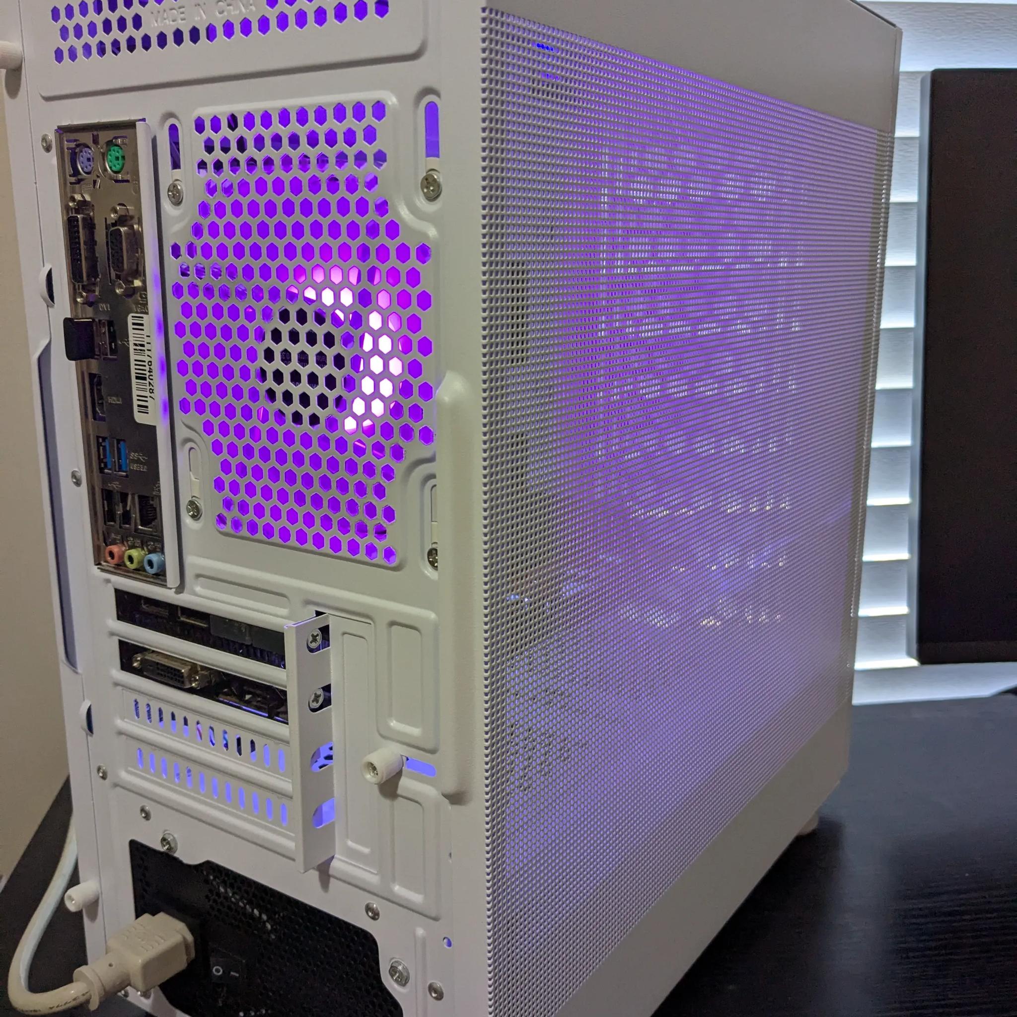 90 FPS Fortnite| 180 Day Warranty| i5-6500, RX 470 4GB, 16GB DDR4, 500GB SSD, Win10, RGB