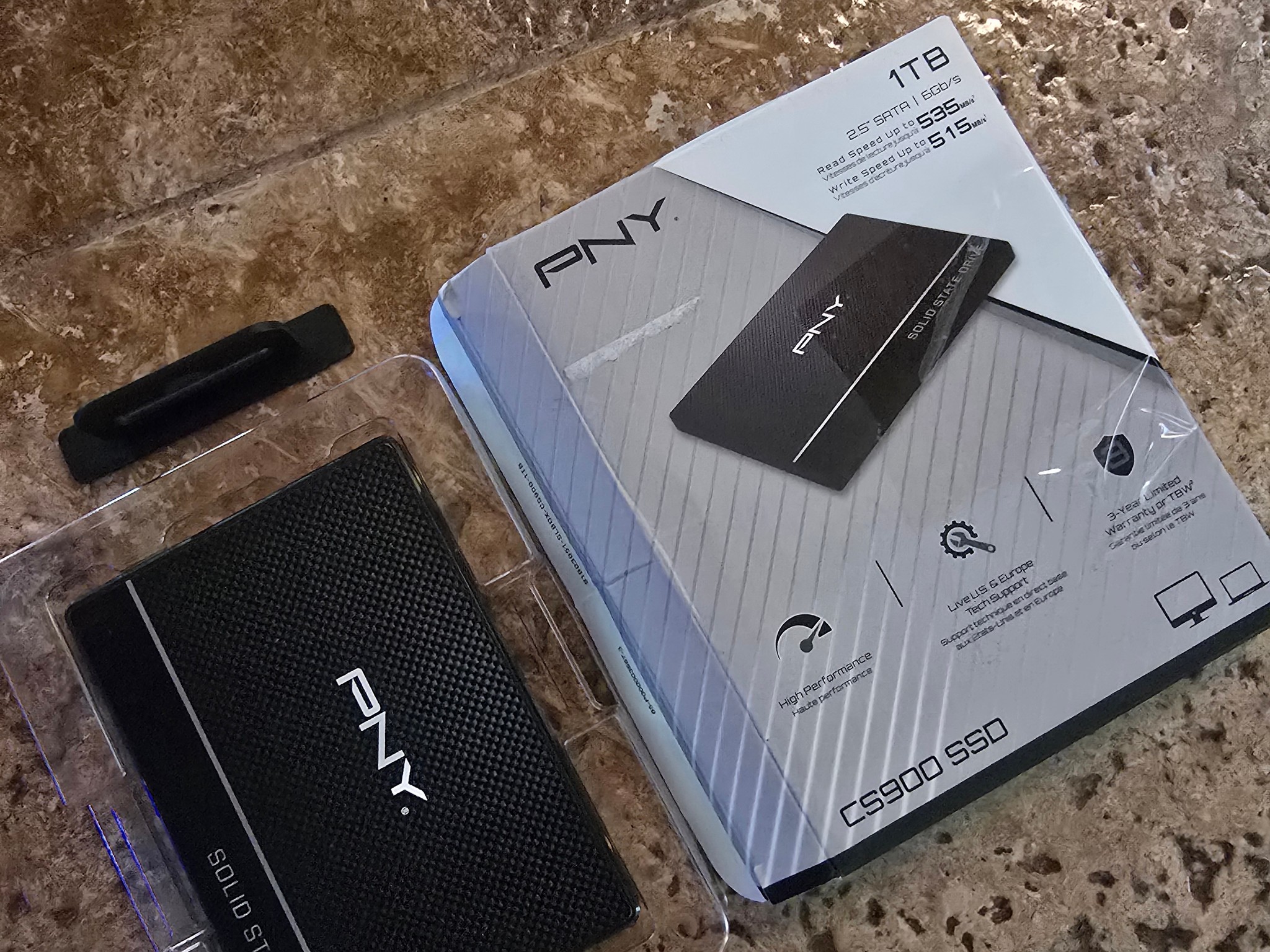 PNY 1tb SSD 2.5" sata 6Gb/s