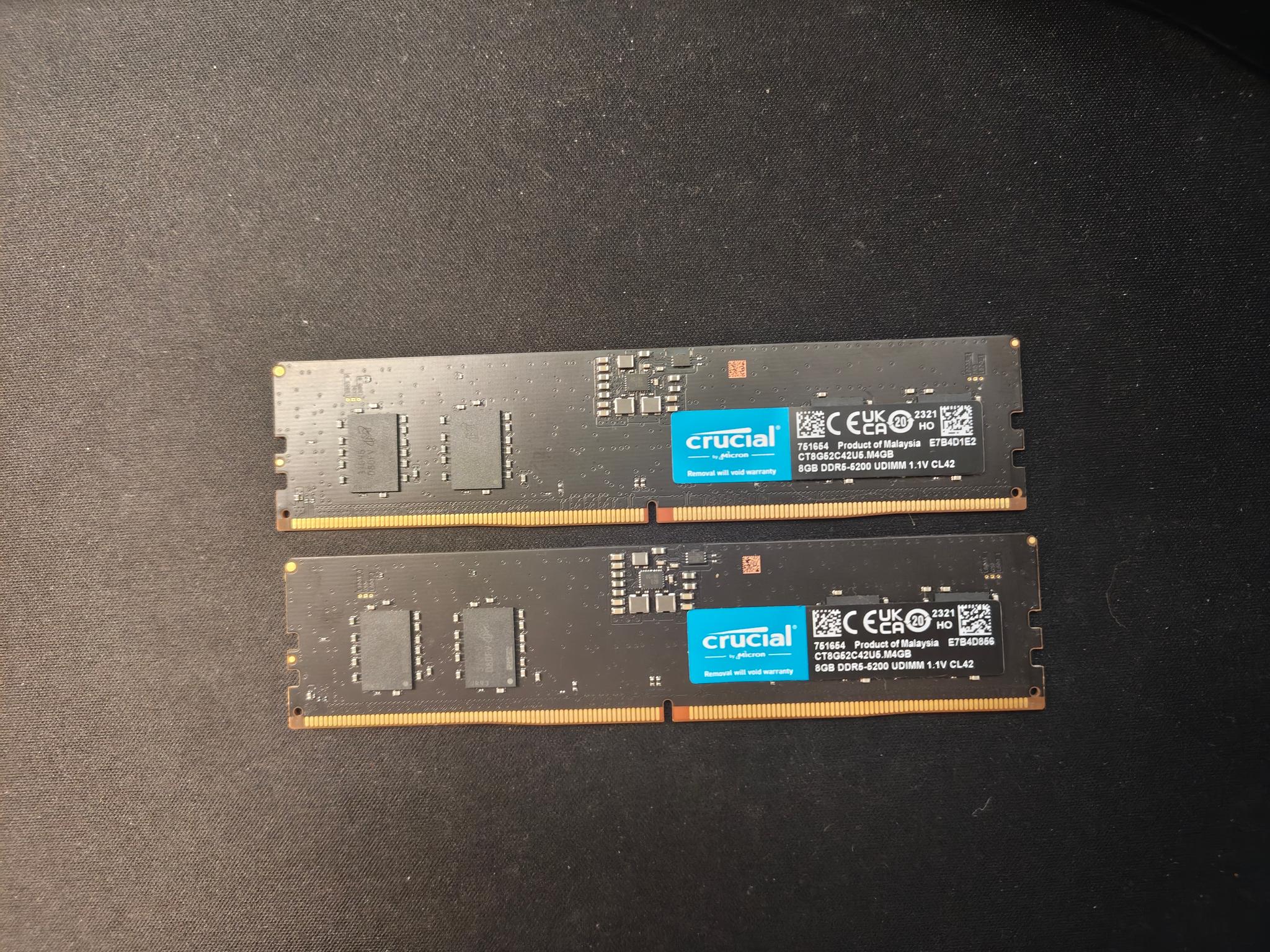 Crucial Classic 16 GB (2 x 8 GB) DDR5-5200 CL42 Memory