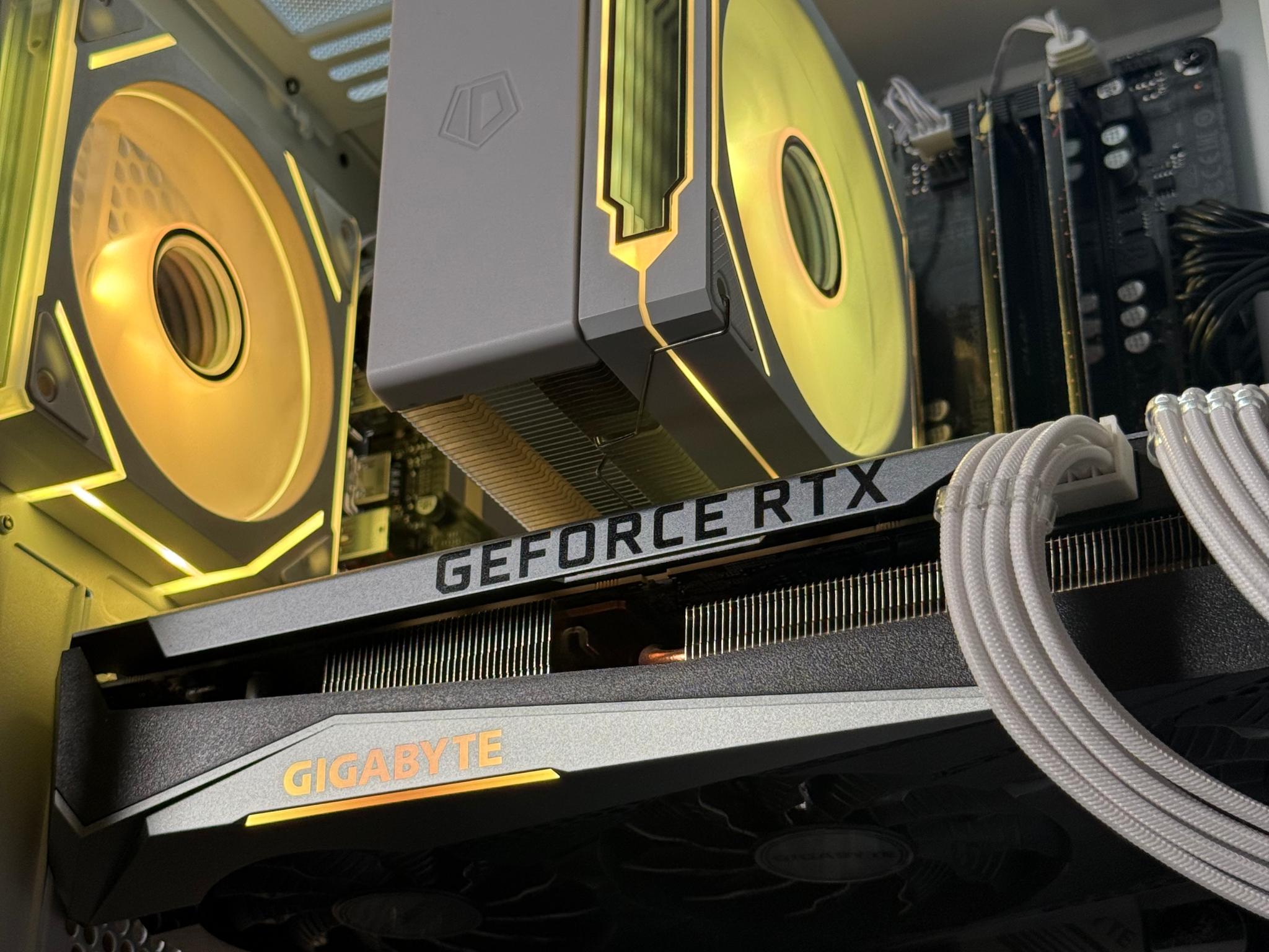 Pristine Gaming PC | RTX 3070 Ti | Ryzen 7 3700x | 16GB DDR4 | 1TB | Windows 11